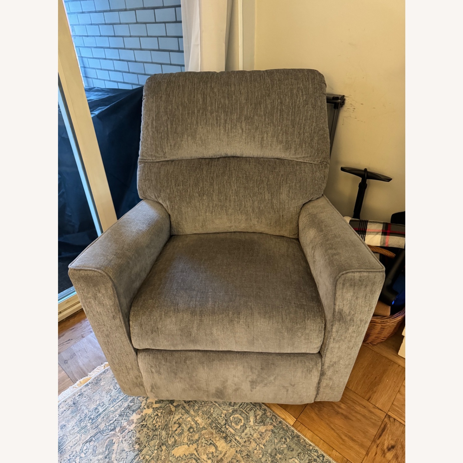 Adelson Chenille Rocker Recliner - image-3