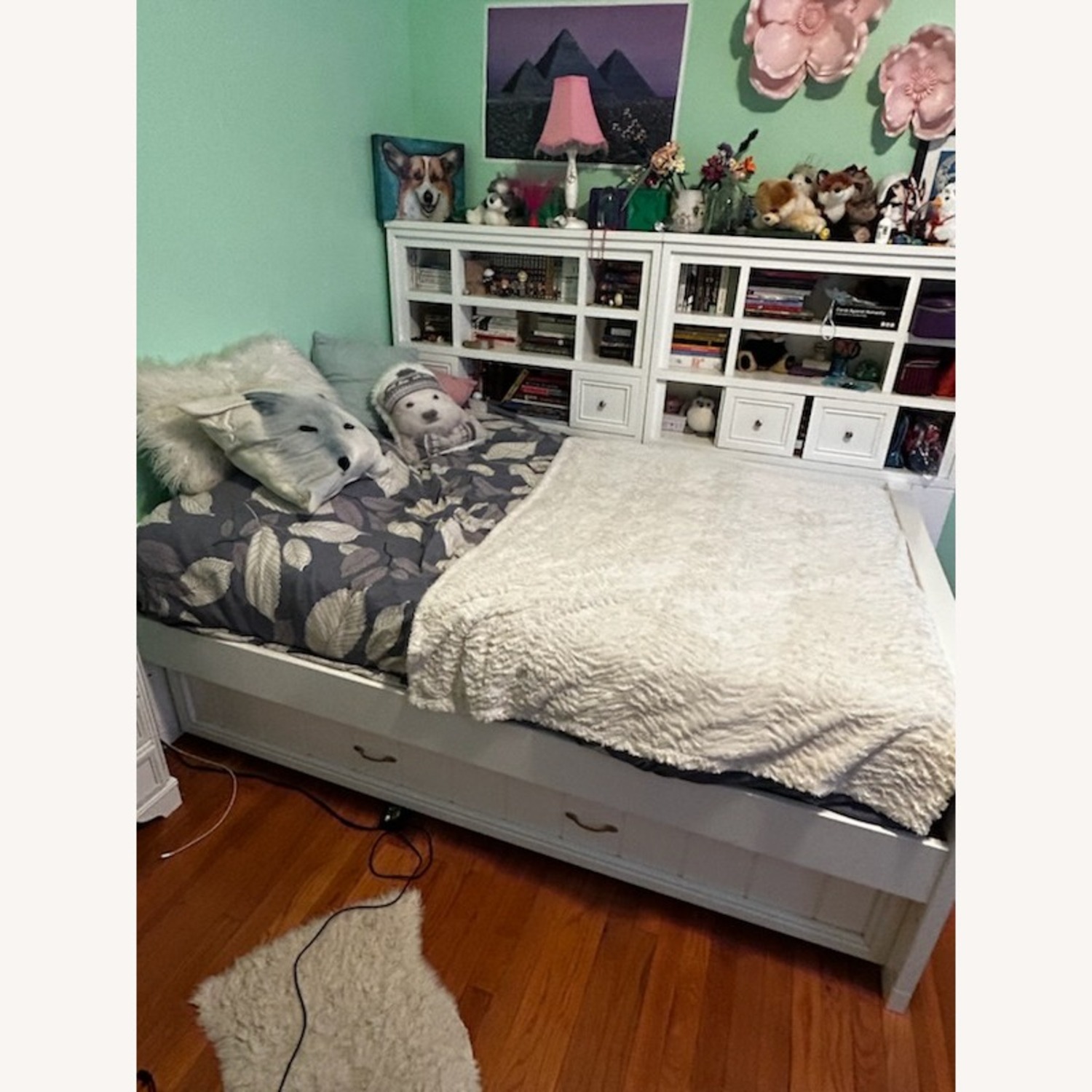 Rooms To Go Kids Teen Bed - image-2