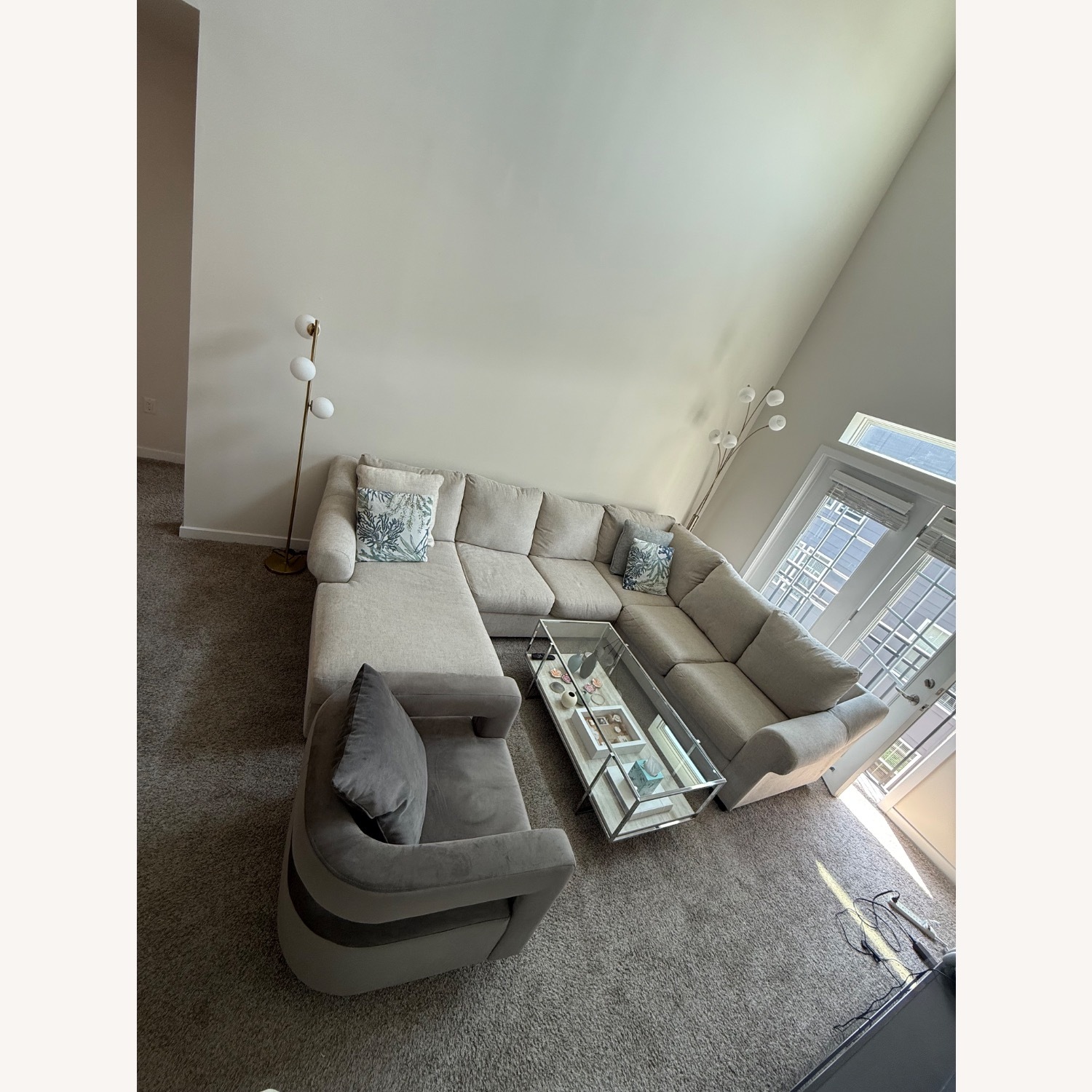 Carnaby 4-piece Sectional Living Room Sofa - image-1