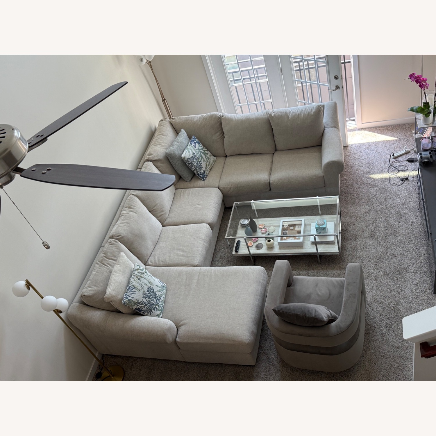 Carnaby 4-piece Sectional Living Room Sofa - image-2