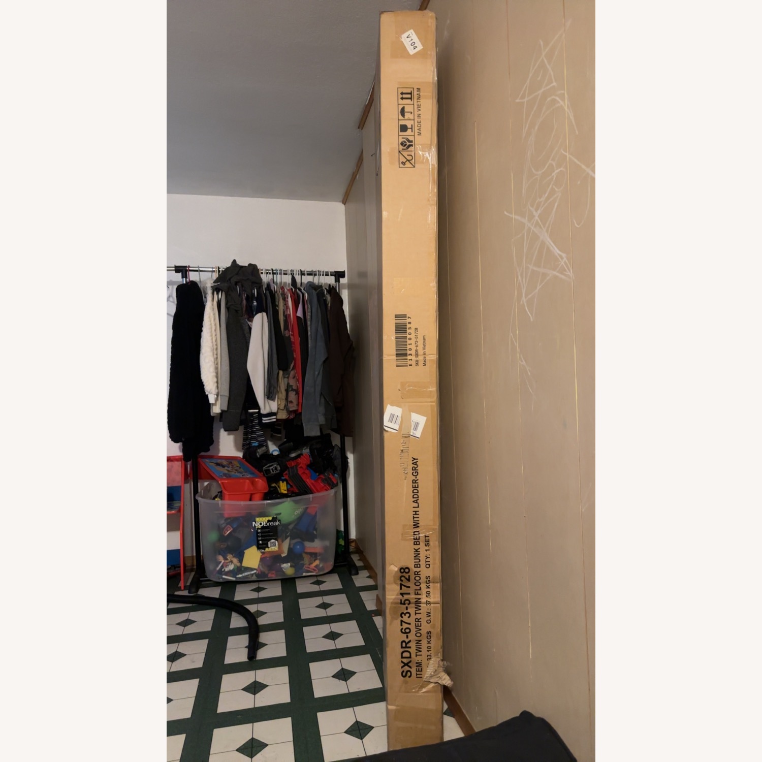 Giantex Twin Low Bunk Bed - image-2