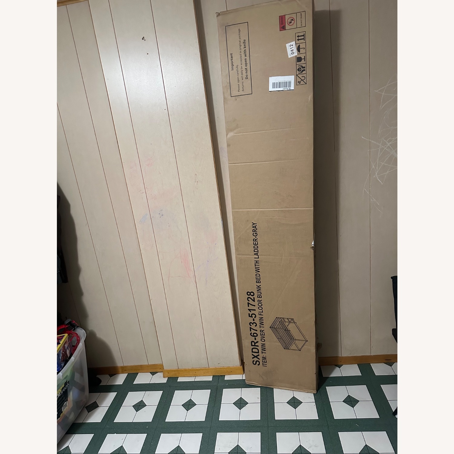 Giantex Twin Low Bunk Bed - image-3