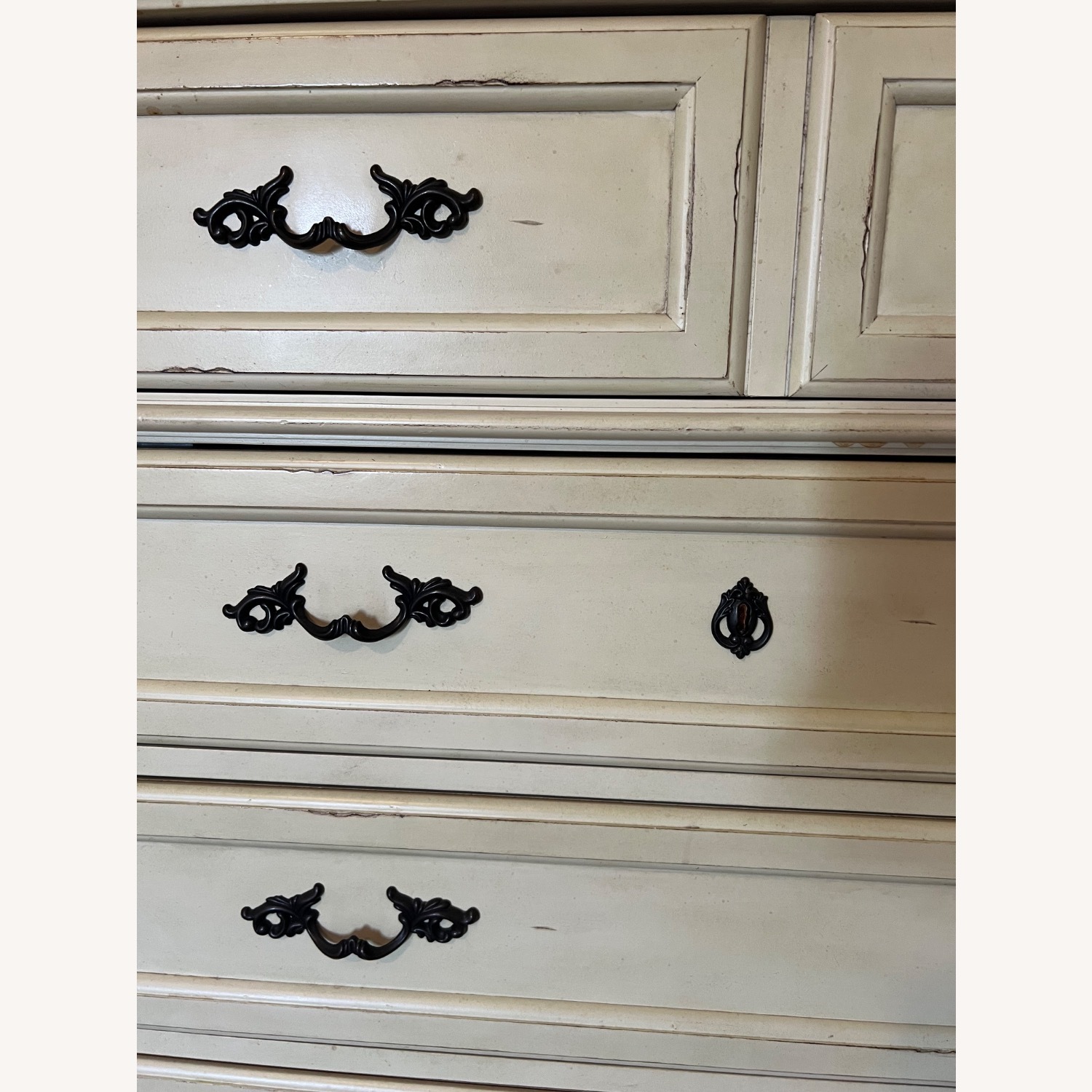 French-Style Shabby Chic Dresser Chest - image-4