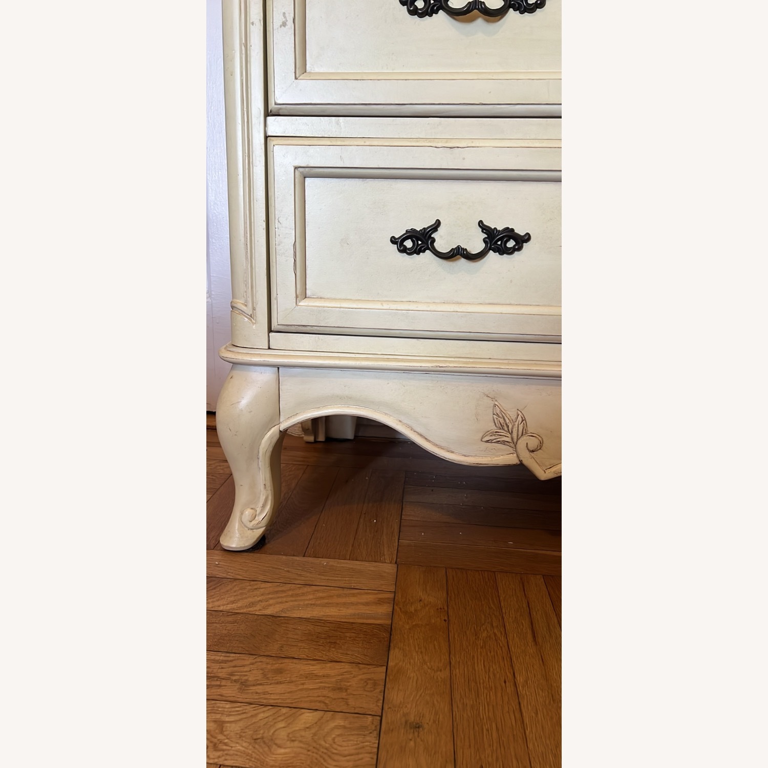 French-Style Shabby Chic Dresser Chest - image-6