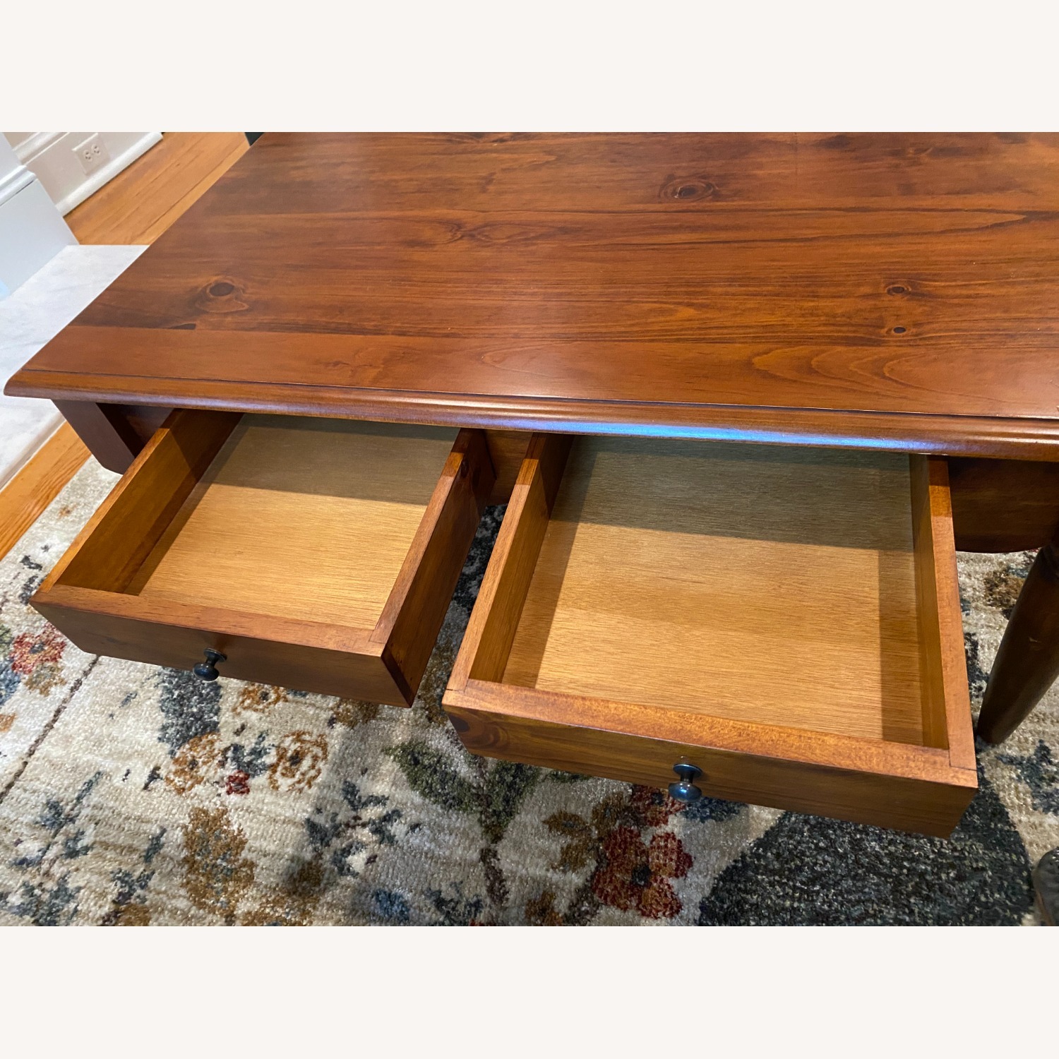 Scallop Edge Solid Wood Coffee Table with Drawers - image-5