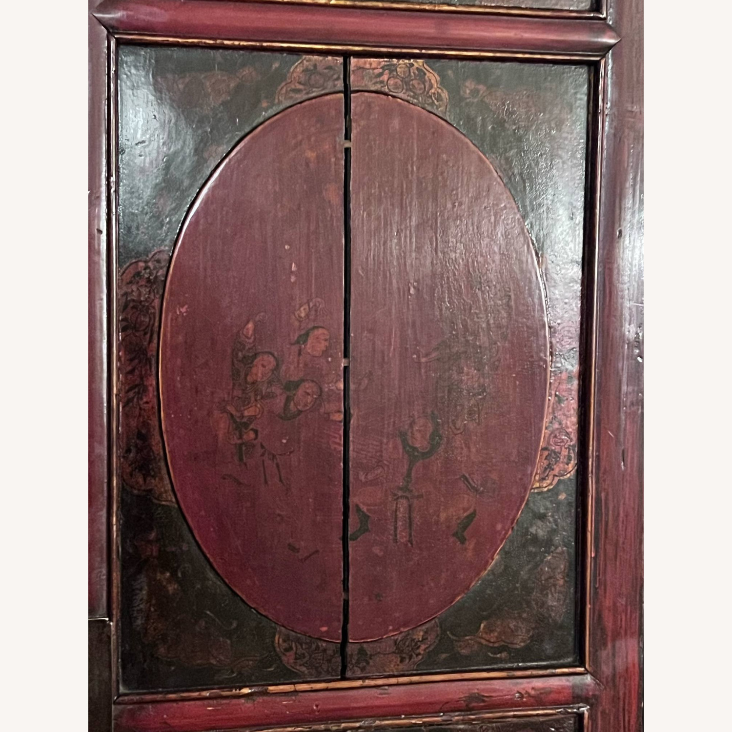 19th Century Qing Dynasty 4-Door Red Cabinet - image-2