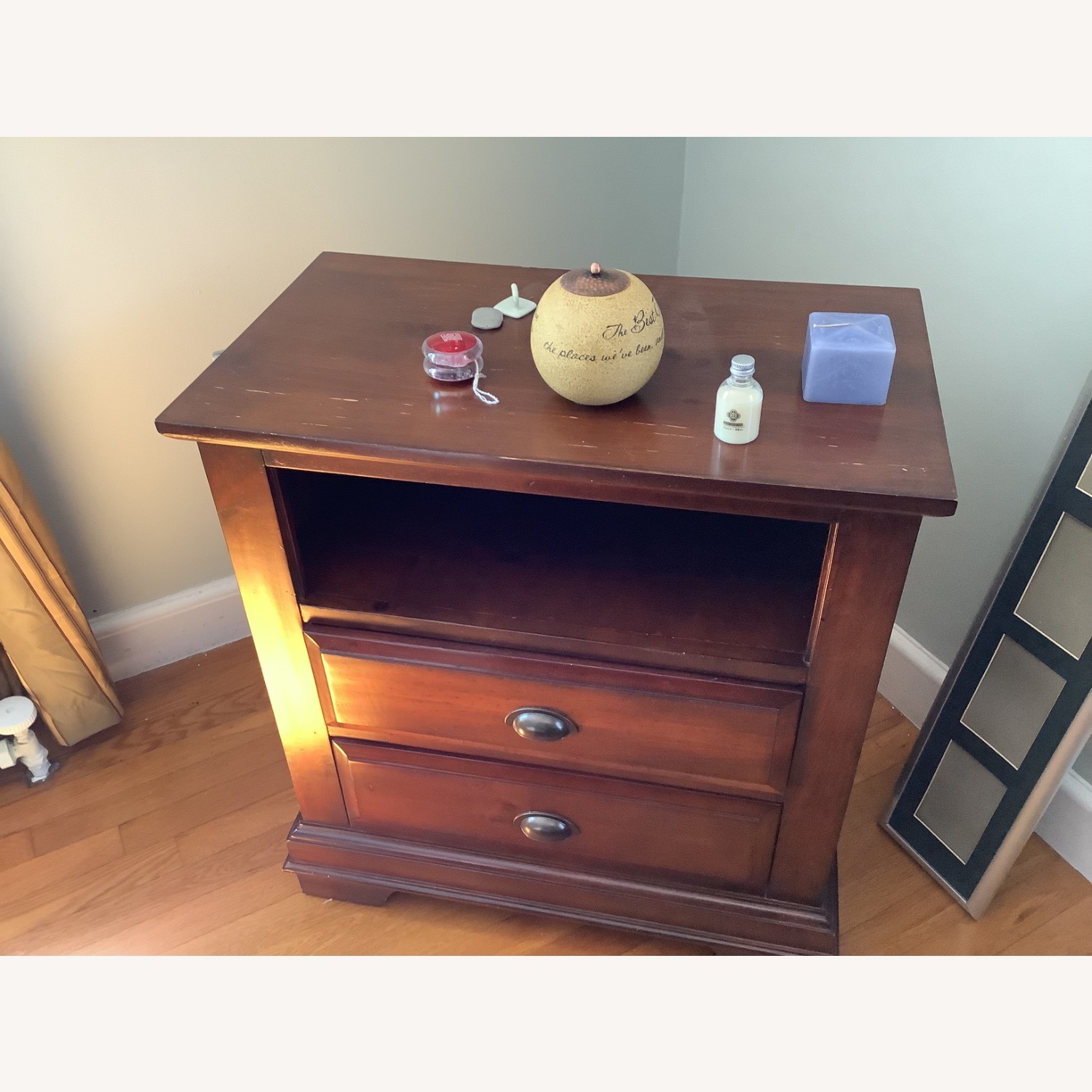 Comodin - Bedside Table  - image-1