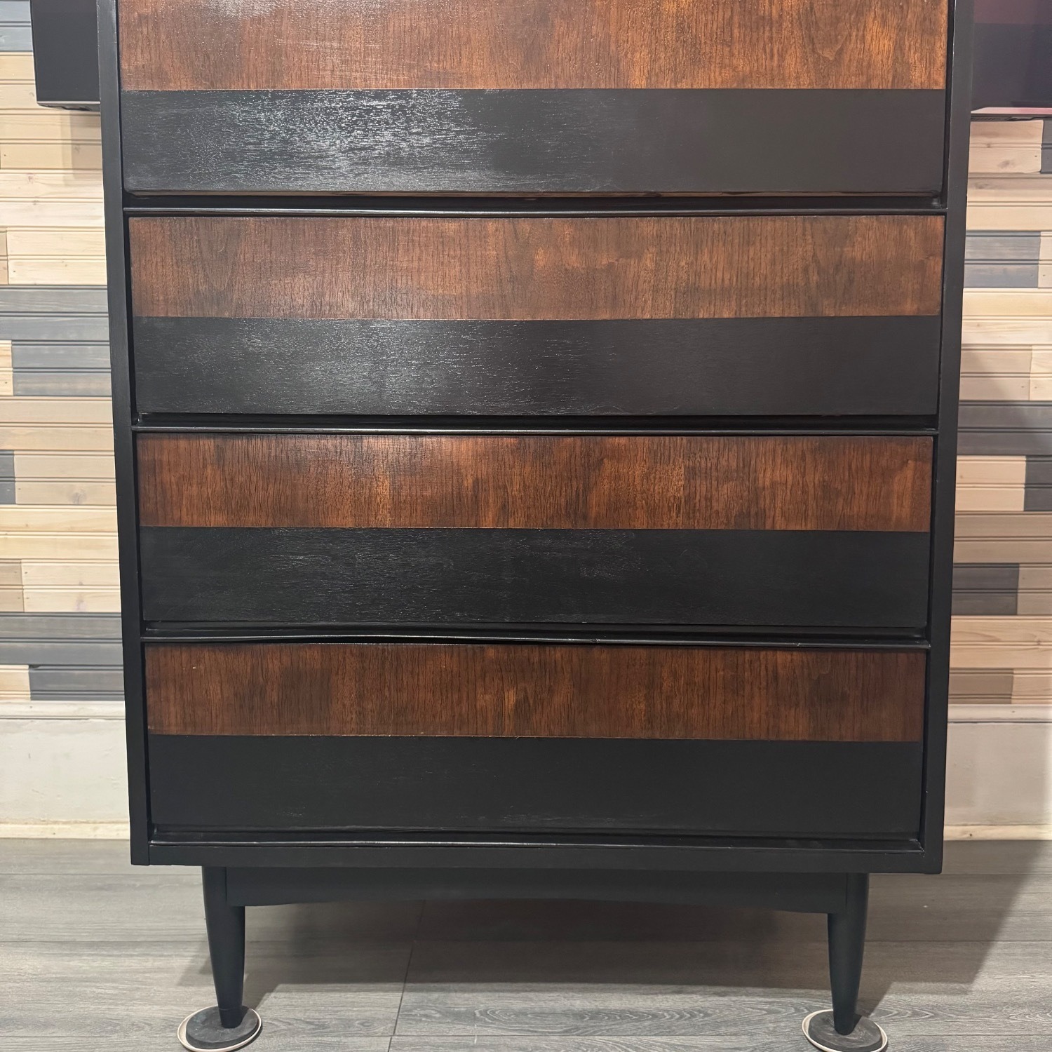 Mid Century Modern Dresser - image-2