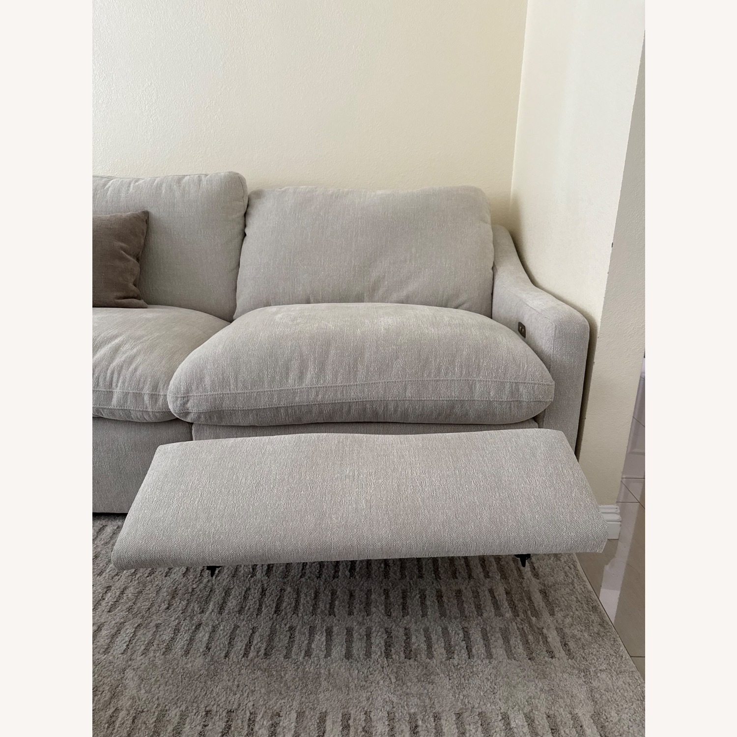 Kennedy Cream Right Facing Arm Recliner Sofa - image-2