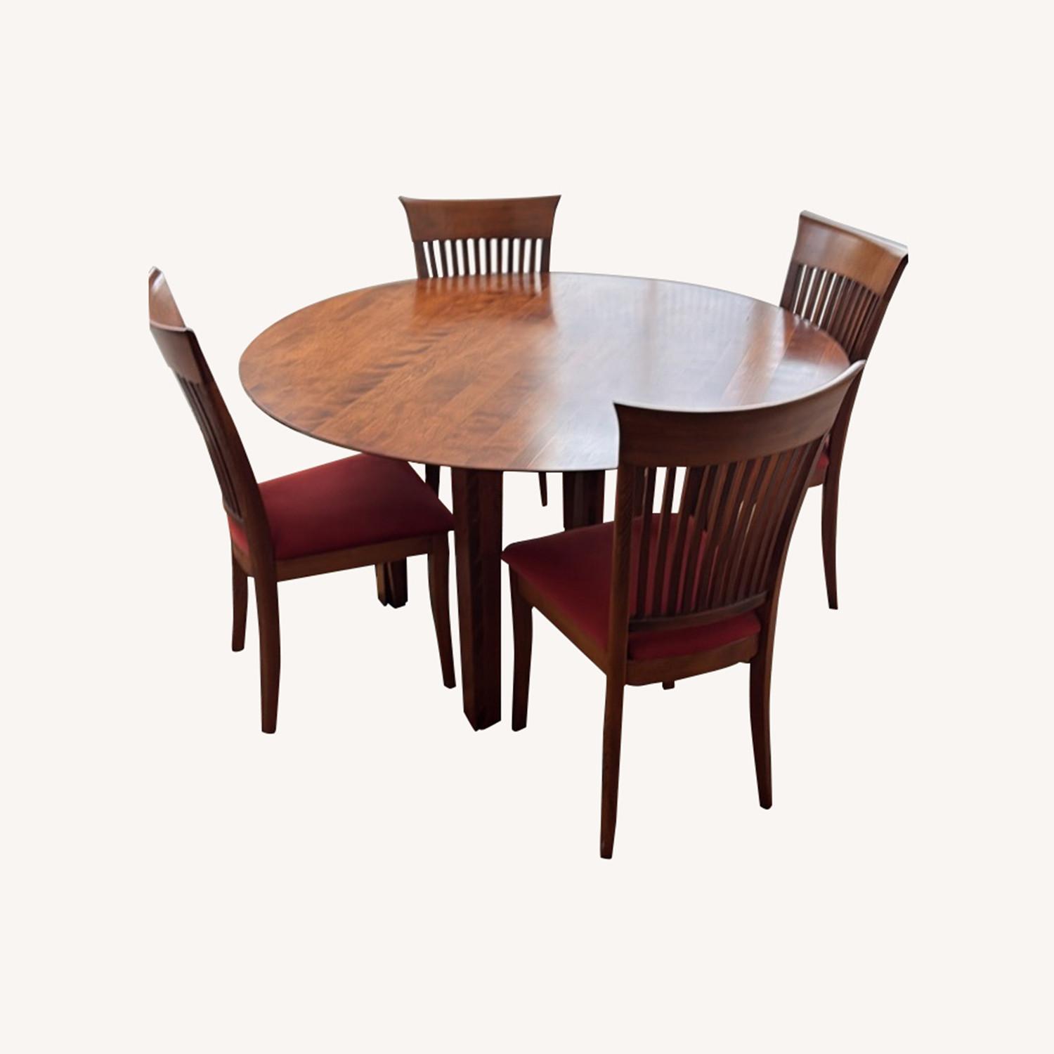 Real Wood Table with 6 Matching Chairs - image-0