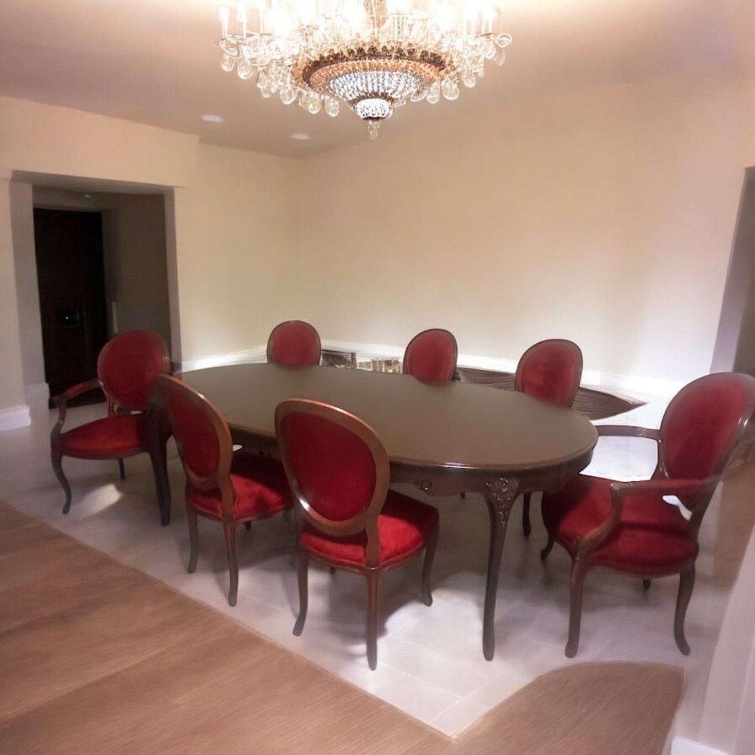 Baker Dining Table with Chairs Vintage  - image-1