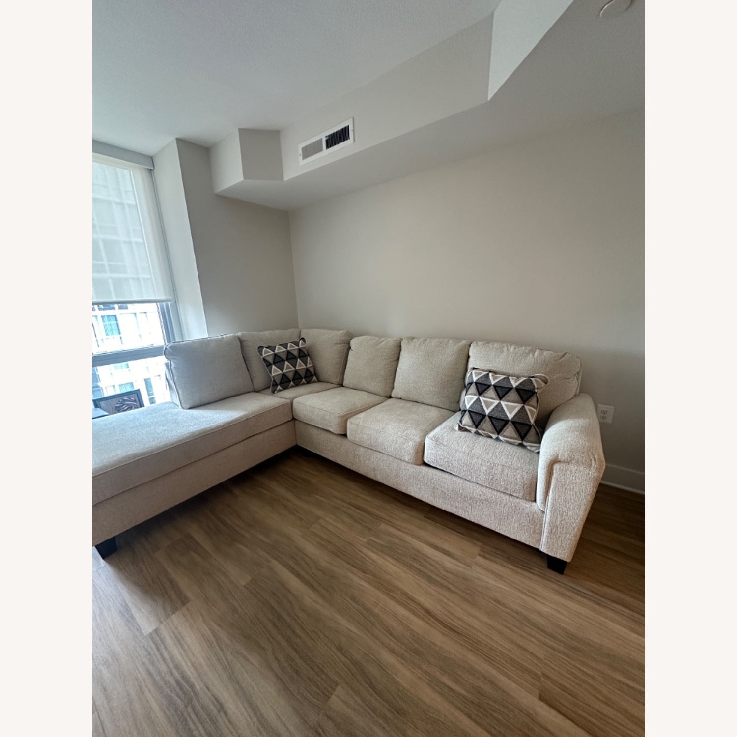 Ashley Abringer Sleeper Sofa with Chaise - image-2