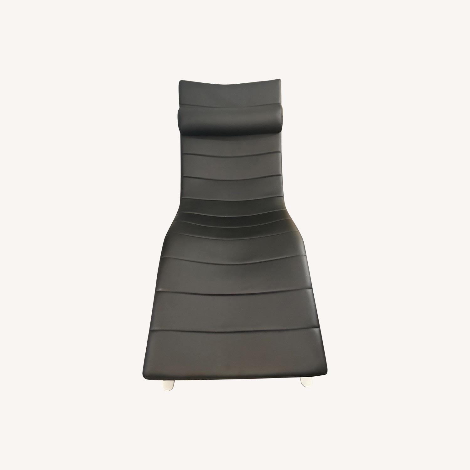 Gilda Chaise Lounge Chair Black Leather - image-0