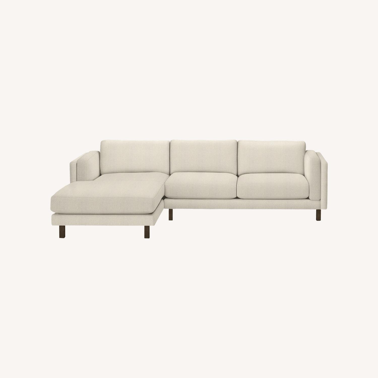 Cade 3-piece Sectional with Left Arm Chaise - image-0
