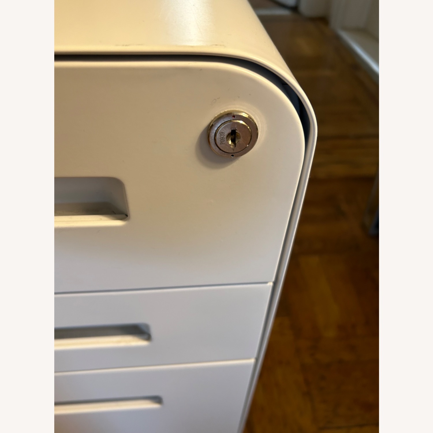 Stockpile Curved 3-drawer File Cabinet - image-6