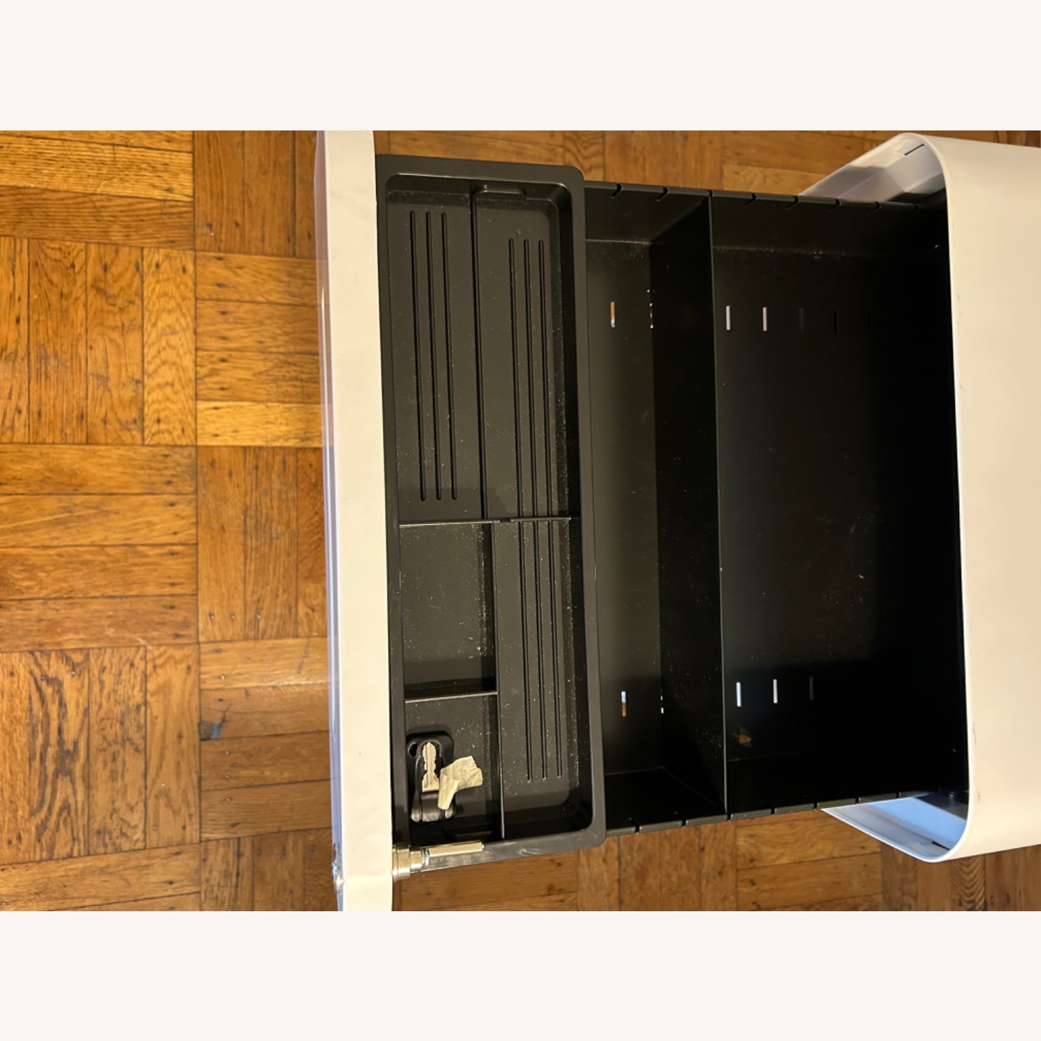 Stockpile Curved 3-drawer File Cabinet - image-3