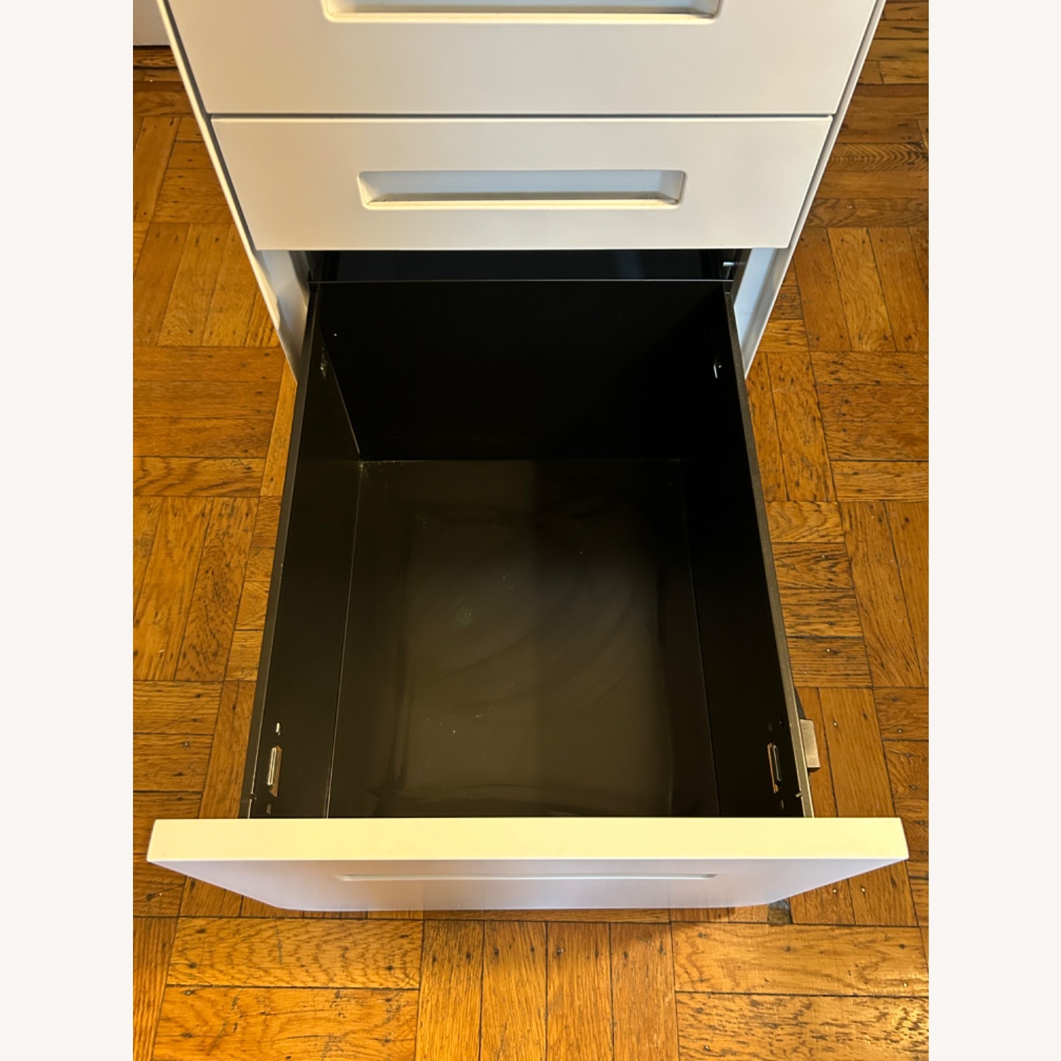 Stockpile Curved 3-drawer File Cabinet - image-5