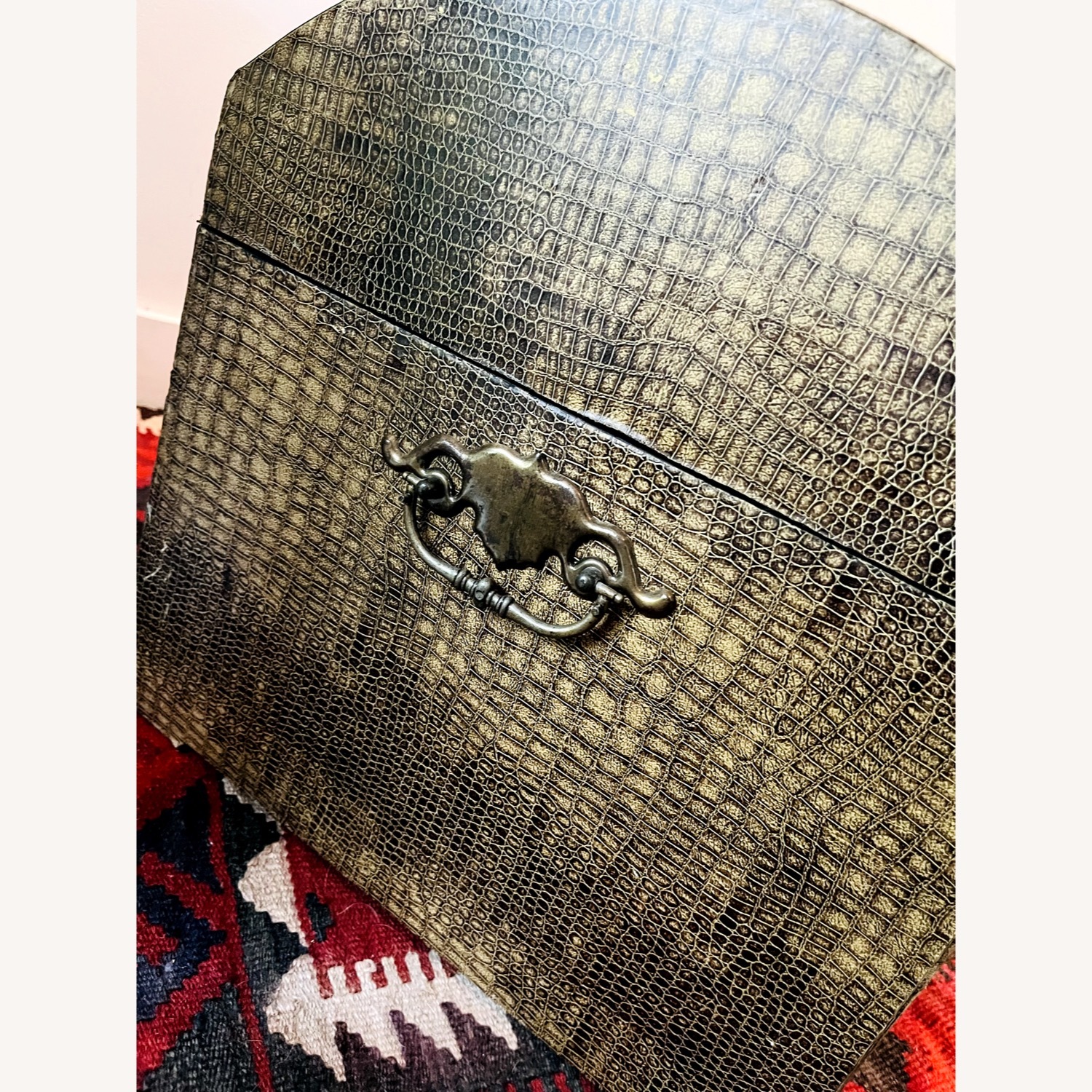 Vintage Storage Trunk Chest Faux Alligator Finish - image-7