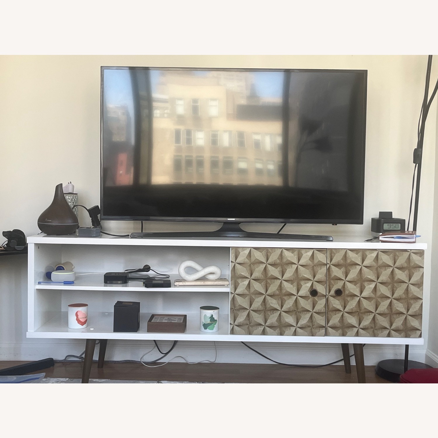 Entertainment Table  - image-2