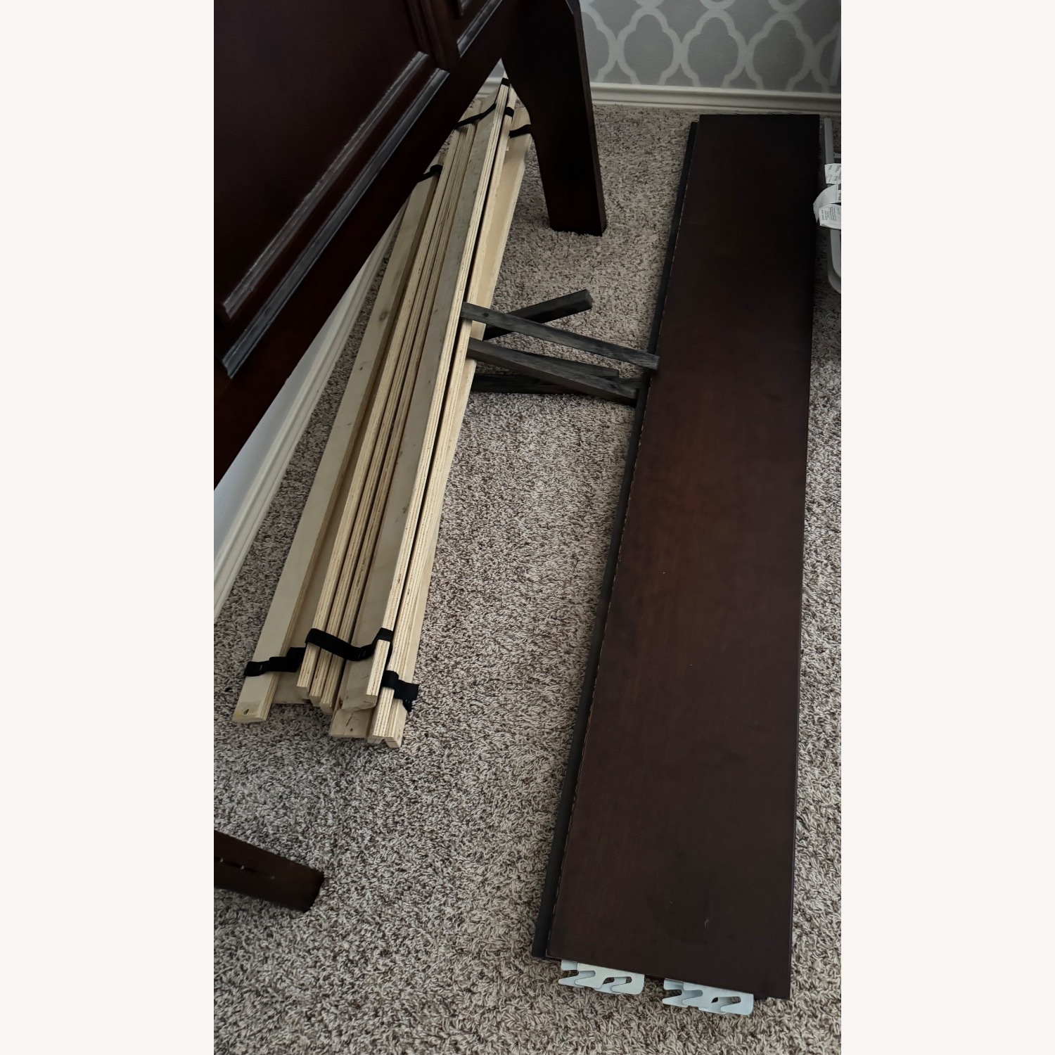 Ashley Furniture Porter Queen Sleigh Bed With Drawers - image-2