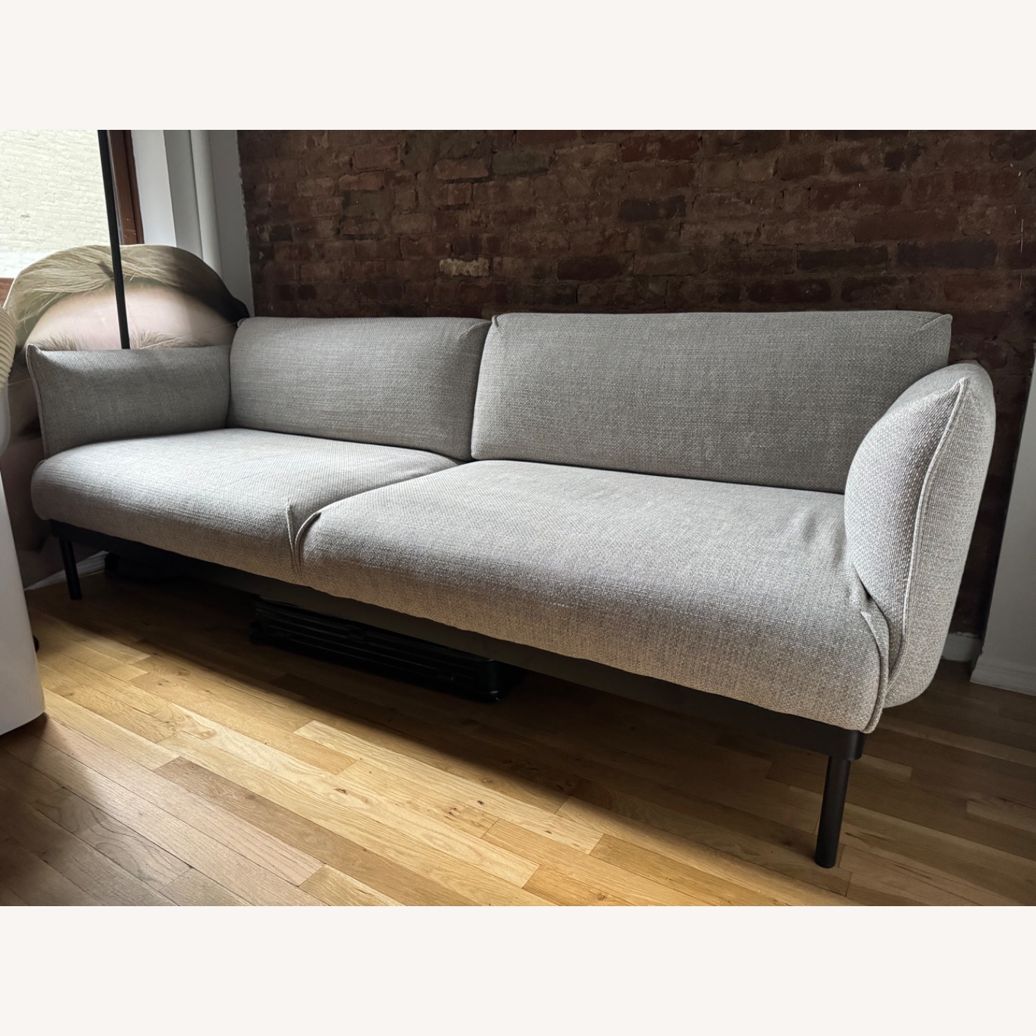 IKEA ÄPPLARYD Sofa - image-1