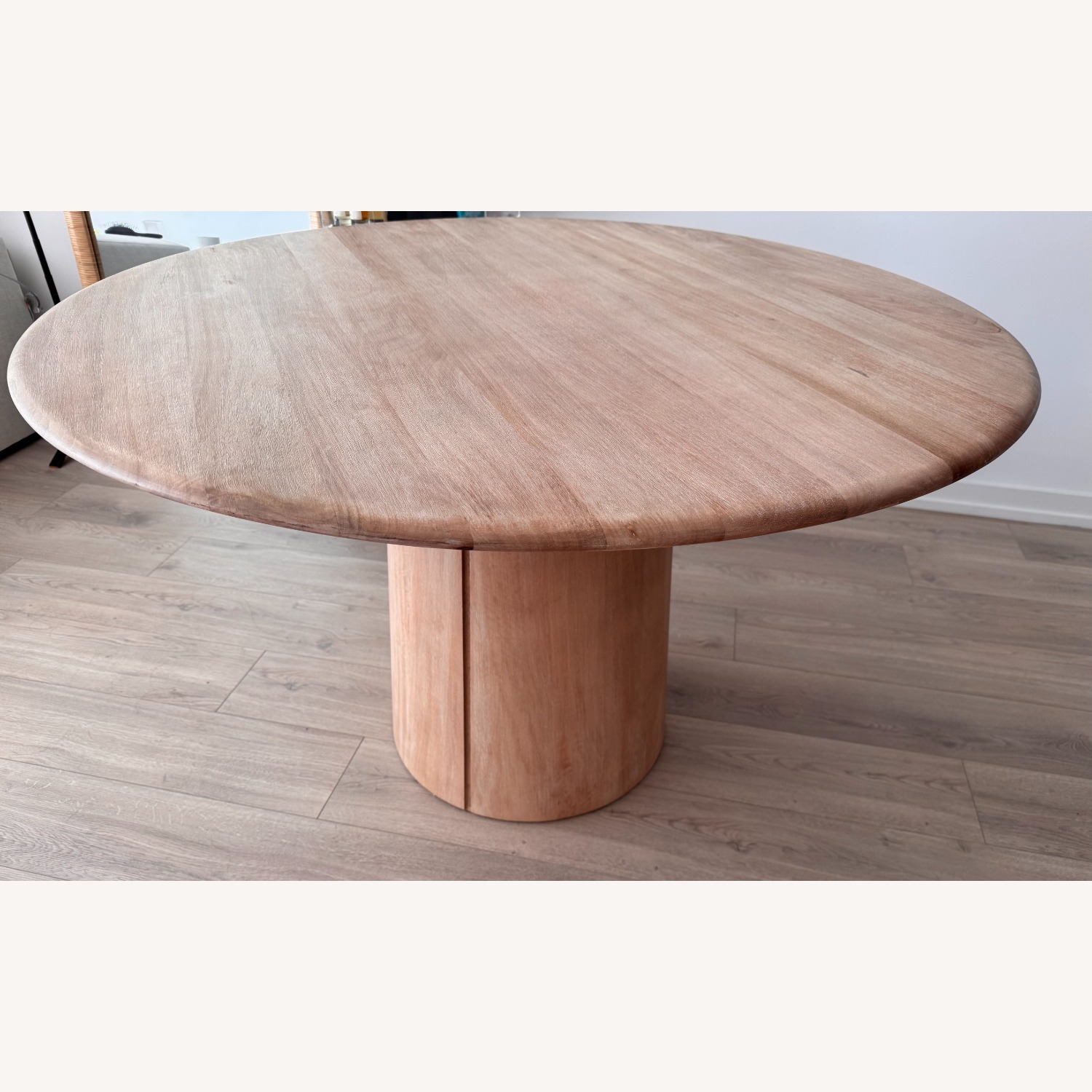 West Elm Anton Round Pedestal Dining Table 48" - image-9