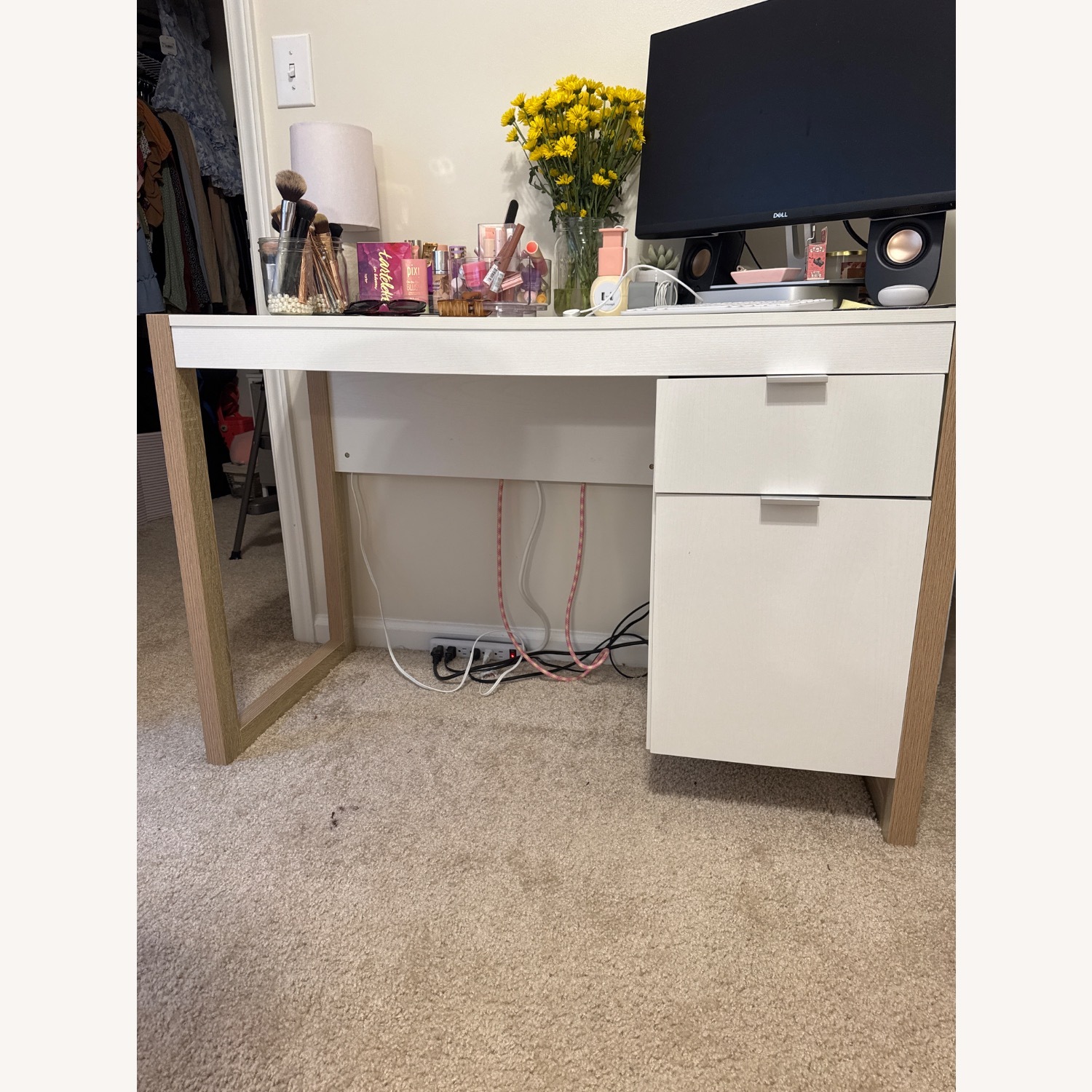 Target Desk - image-1