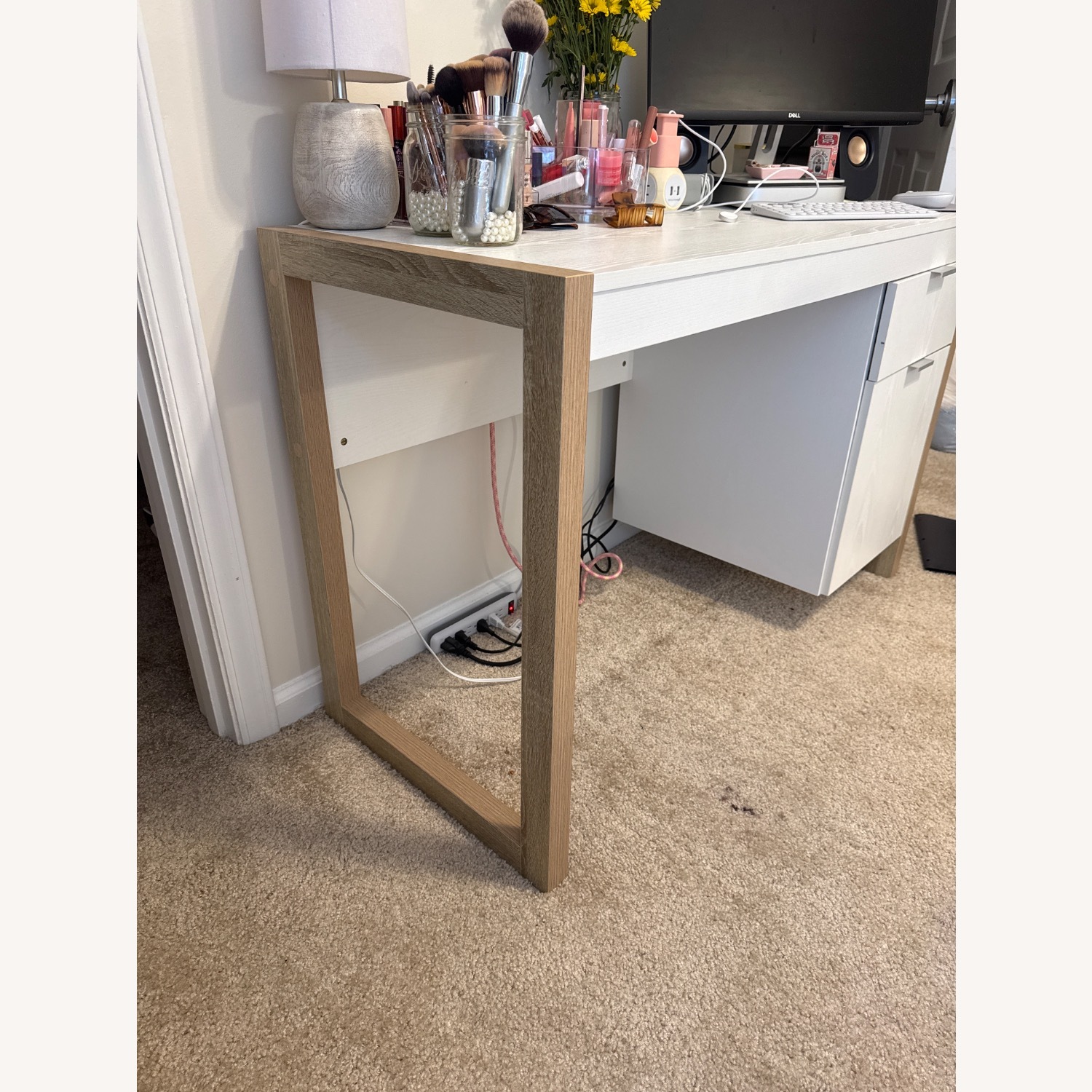 Target Desk - image-3