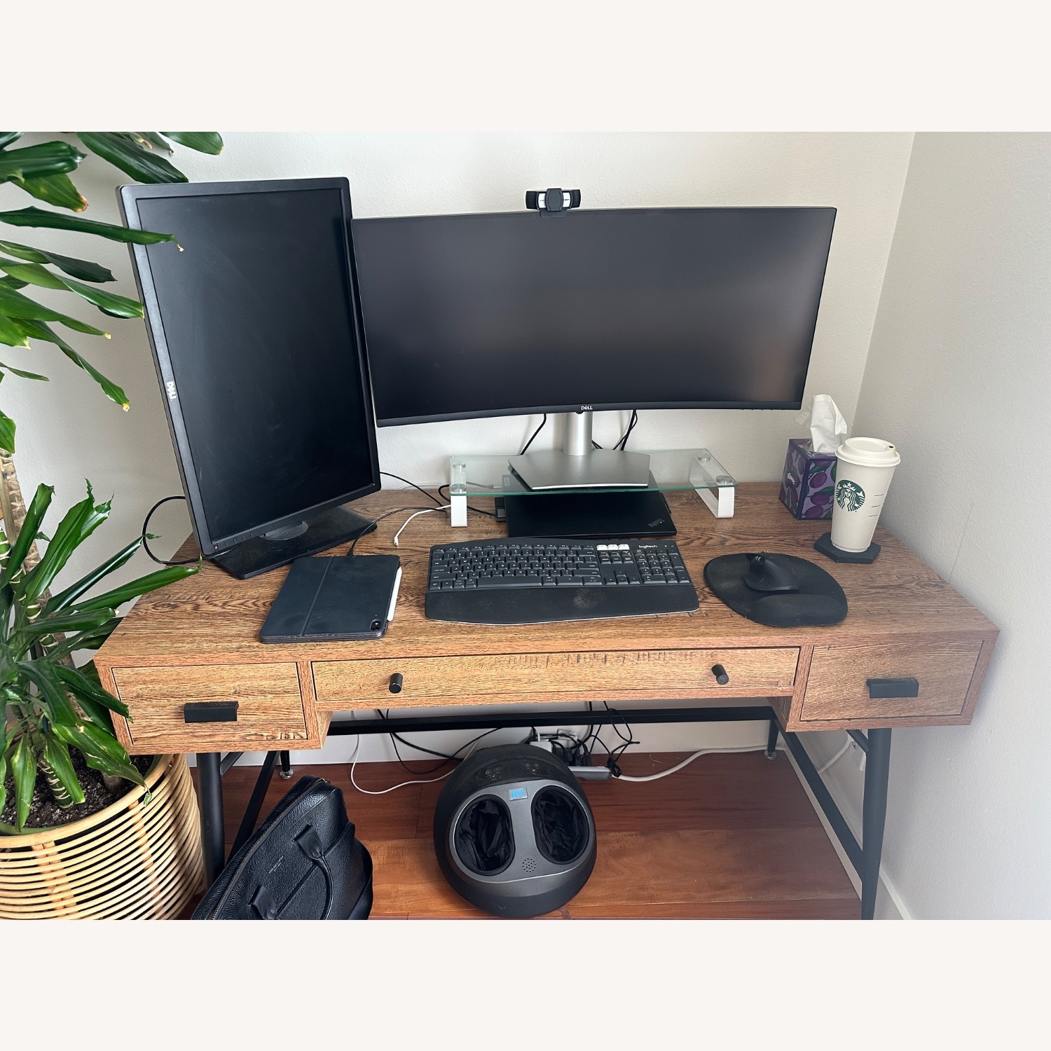 Lofty Industrial Modern Style Desk - image-2