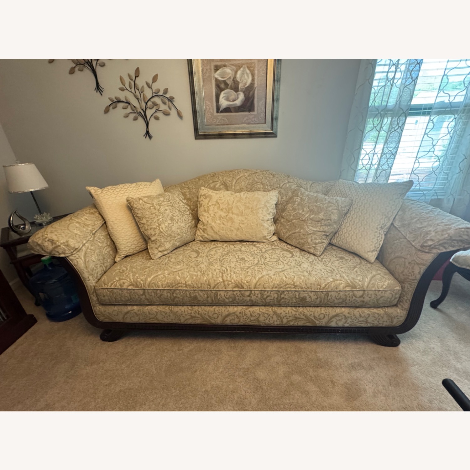 Custom Design Sofa - image-2