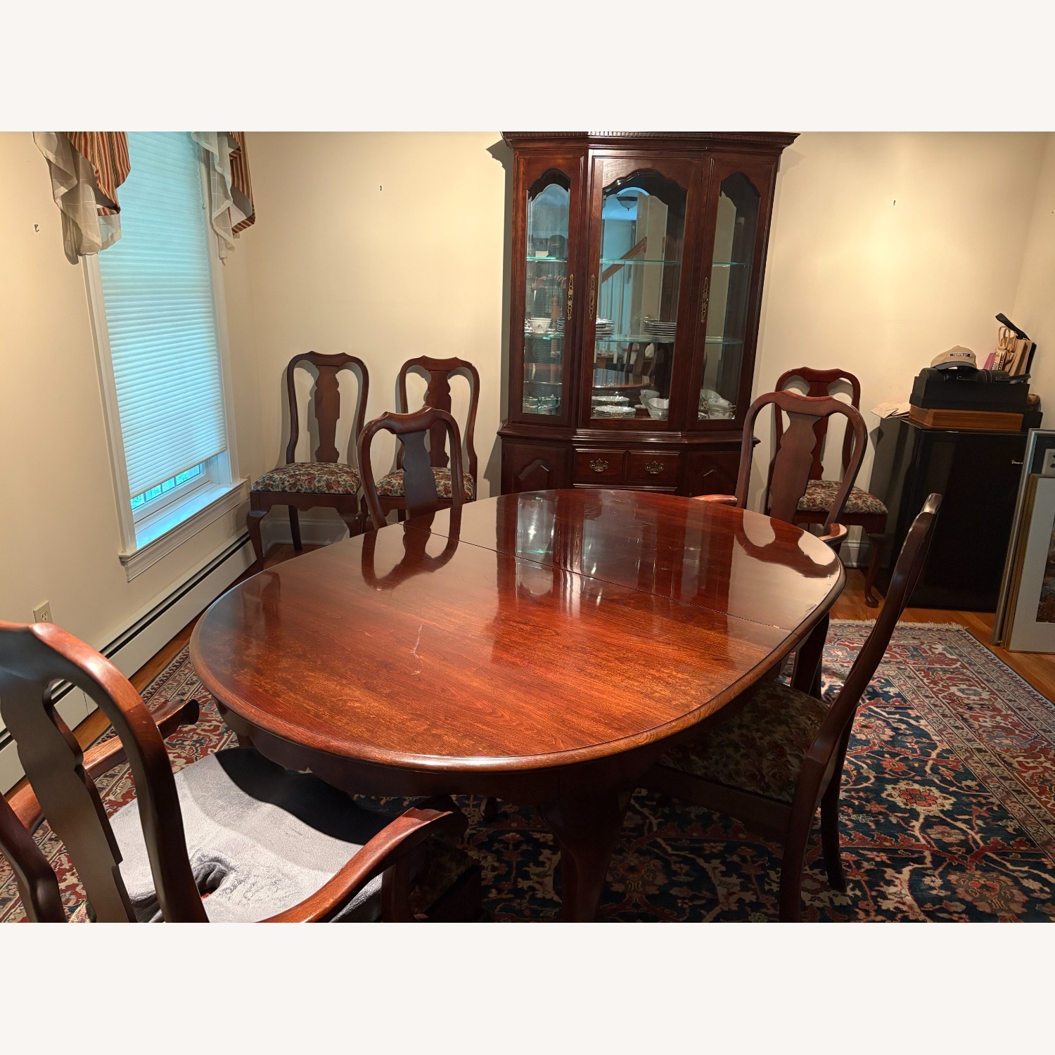 Full Dining Set- 8 Chairs, 3 Table Leaves - image-5