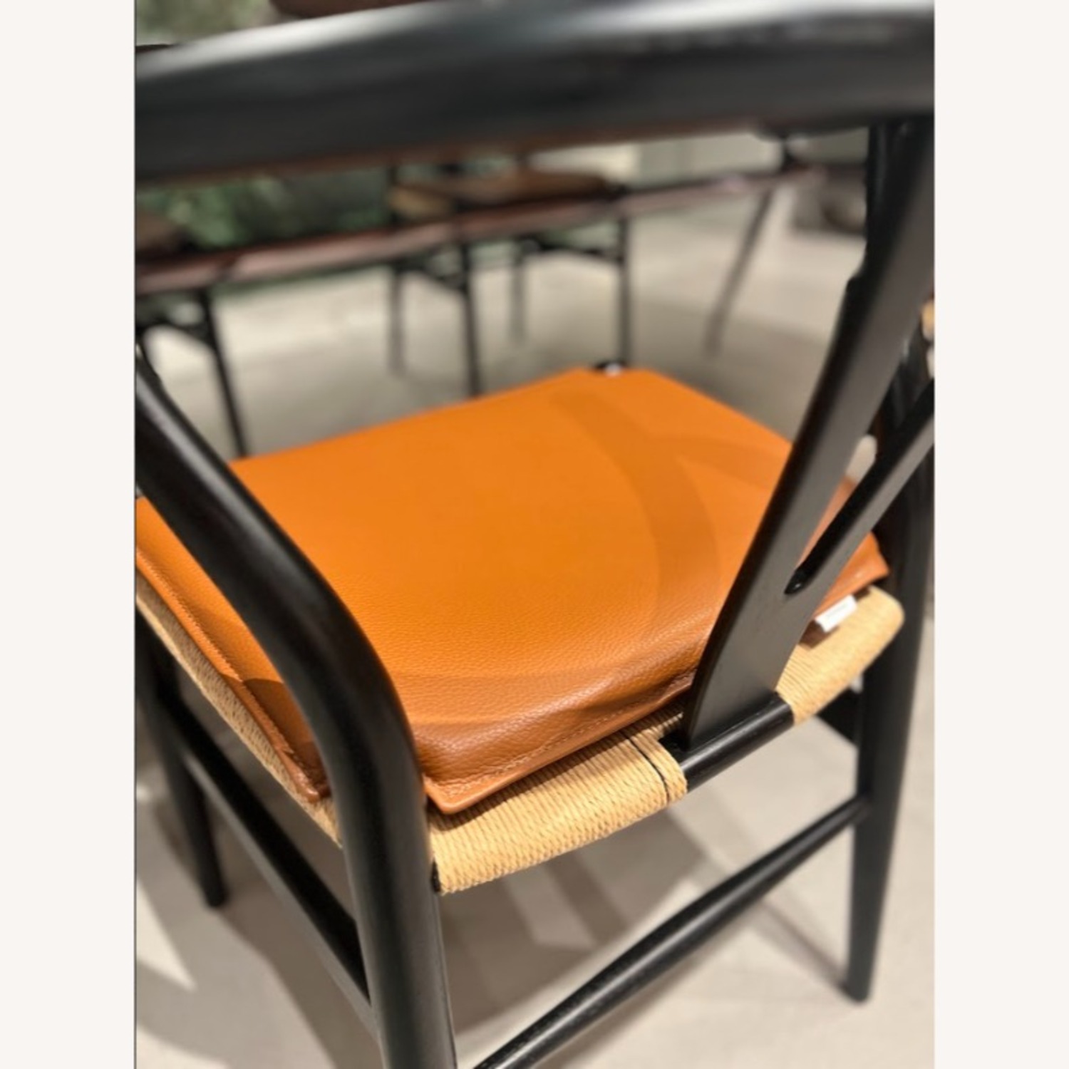 Carl Hansen & Son CH24 WISHBONE Chair - image-5