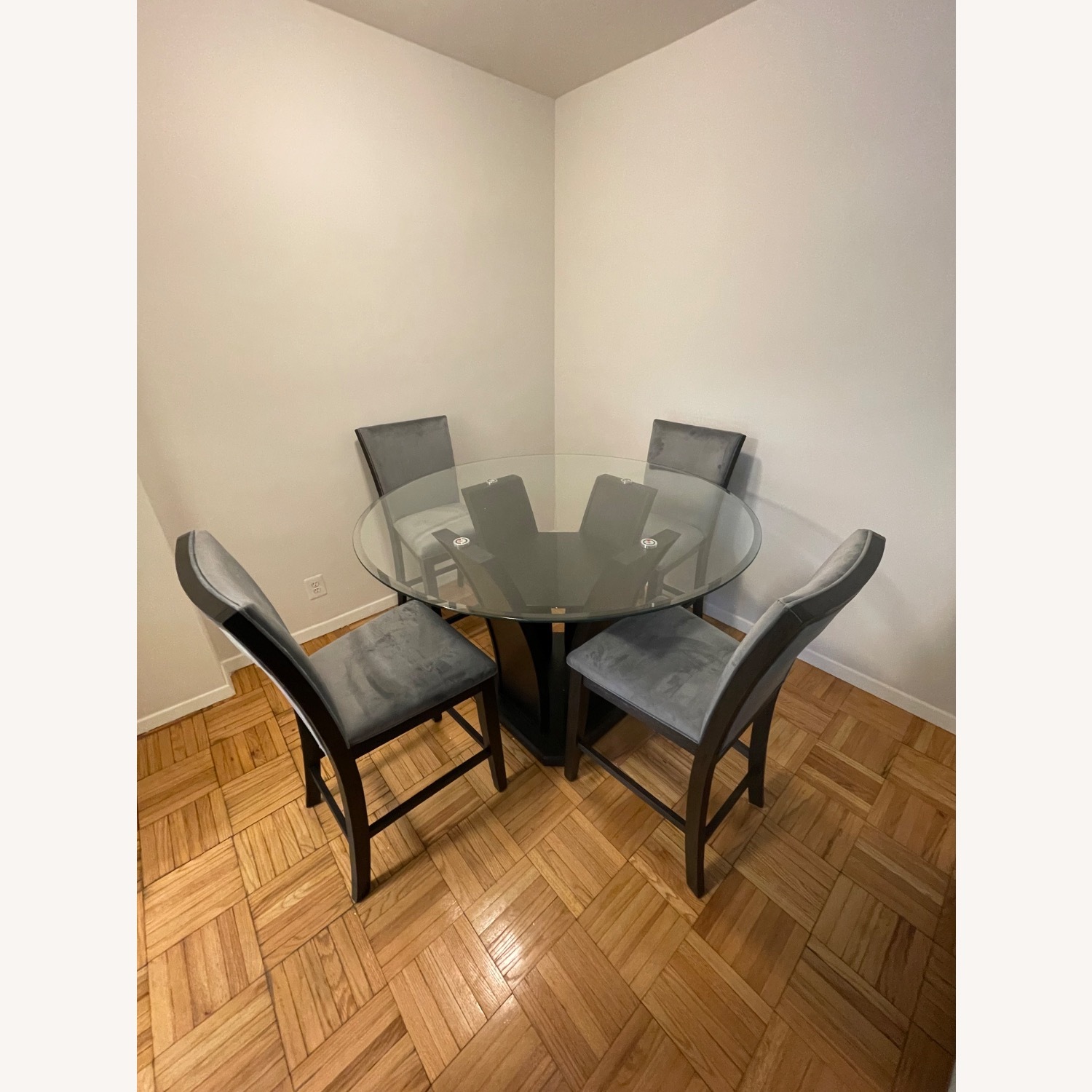 Bob’s 5 Piece Round Counter Height Dining Set - image-1