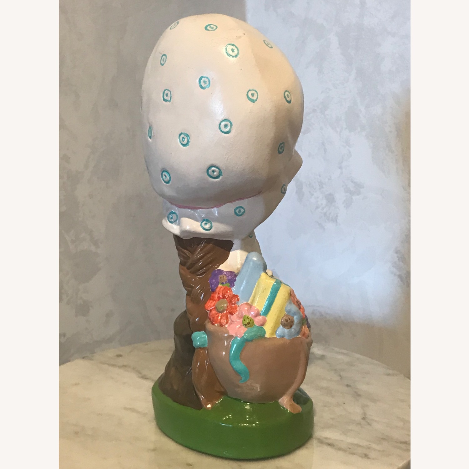 Vintage 1970s Bonnet Hat Hand Painted  Figurine - image-7