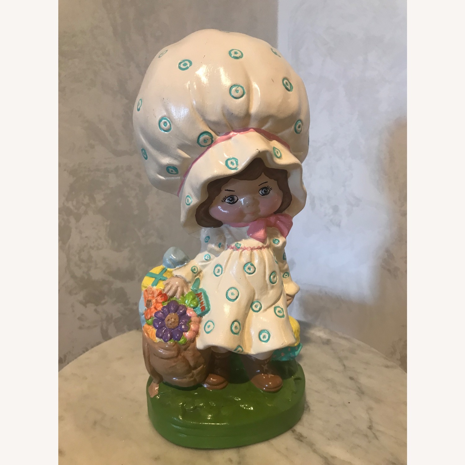 Vintage 1970s Bonnet Hat Hand Painted  Figurine - image-2