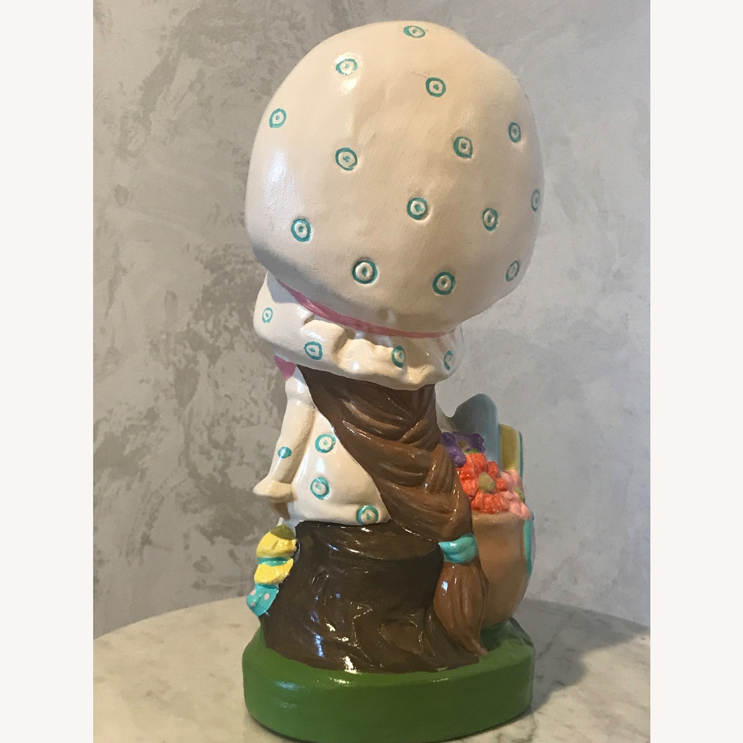 Vintage 1970s Bonnet Hat Hand Painted  Figurine - image-8