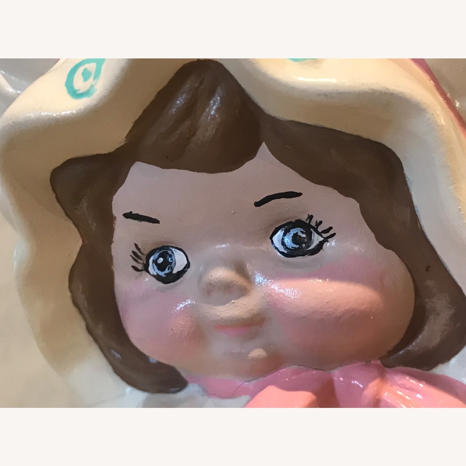 Vintage 1970s Bonnet Hat Hand Painted  Figurine - image-14