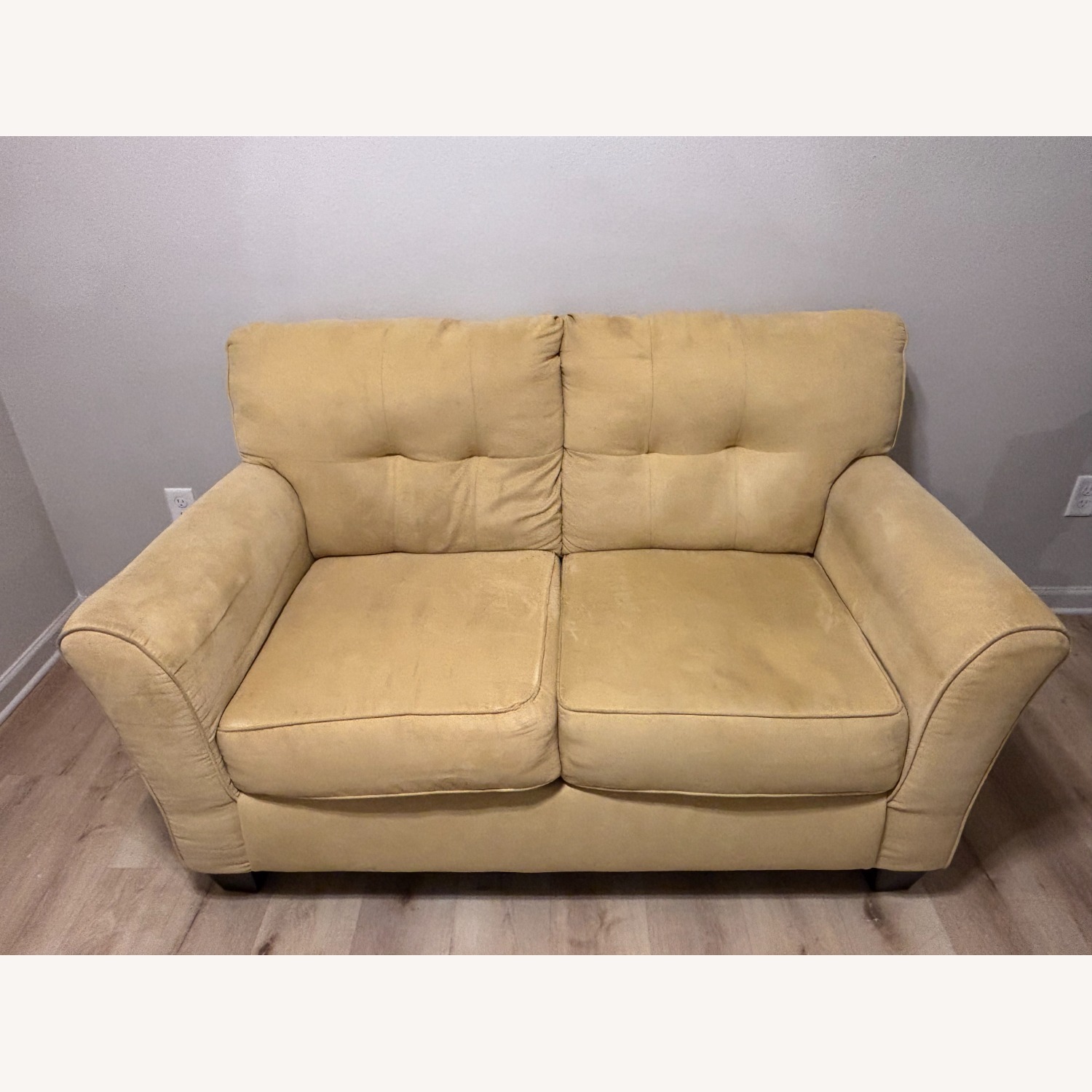  Ashley Furniture Keerwick Yellow Loveseat - image-1
