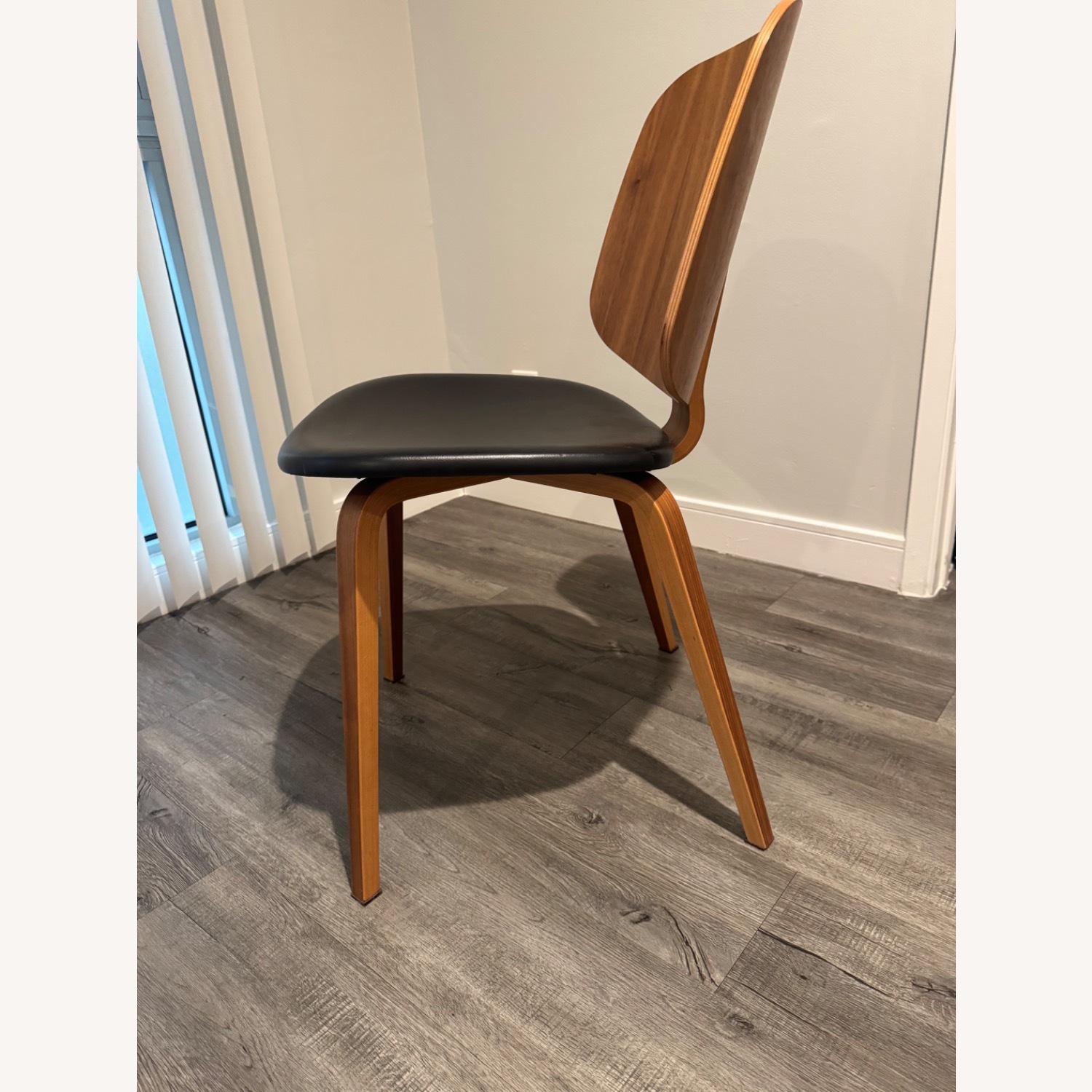 BoConcept Set of 4 Brown/Leather Chairs - image-2