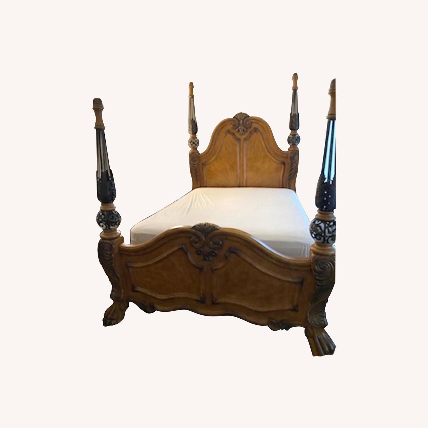 Unique Bed - image-0