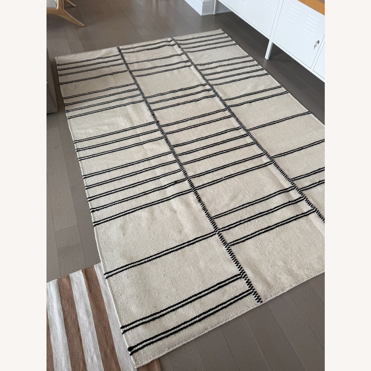 CB2 Eaton Ivory Geometric 6 x 9 Rug - image-1