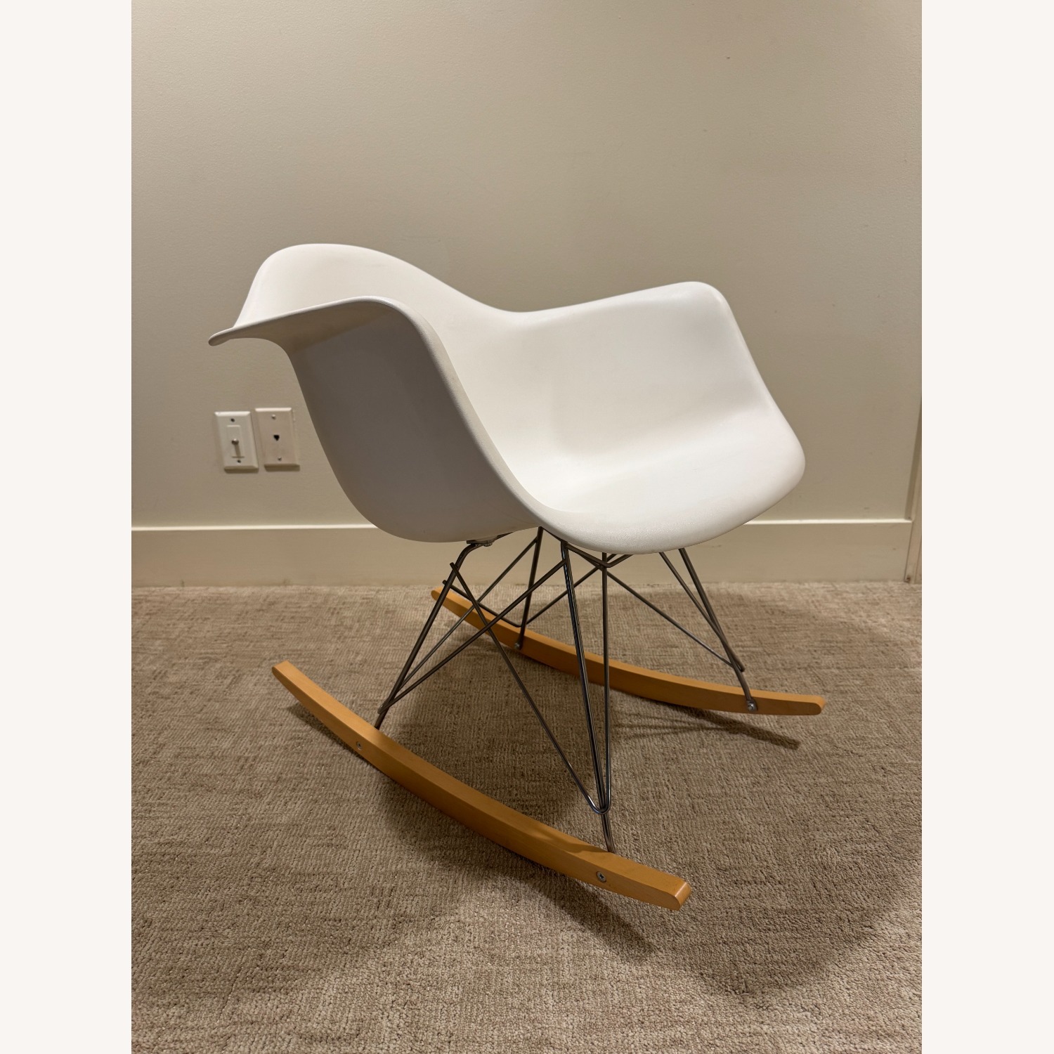 Herman Miller Eames Molded Plastic Armchair, Rocker Base - image-2