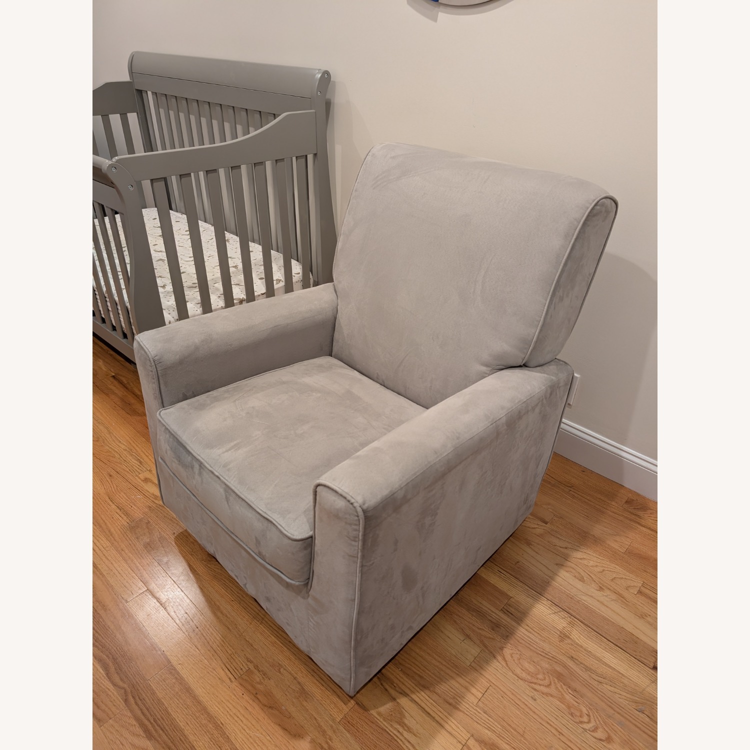Delta Children Ava Upholstered Glider - Grey - image-8