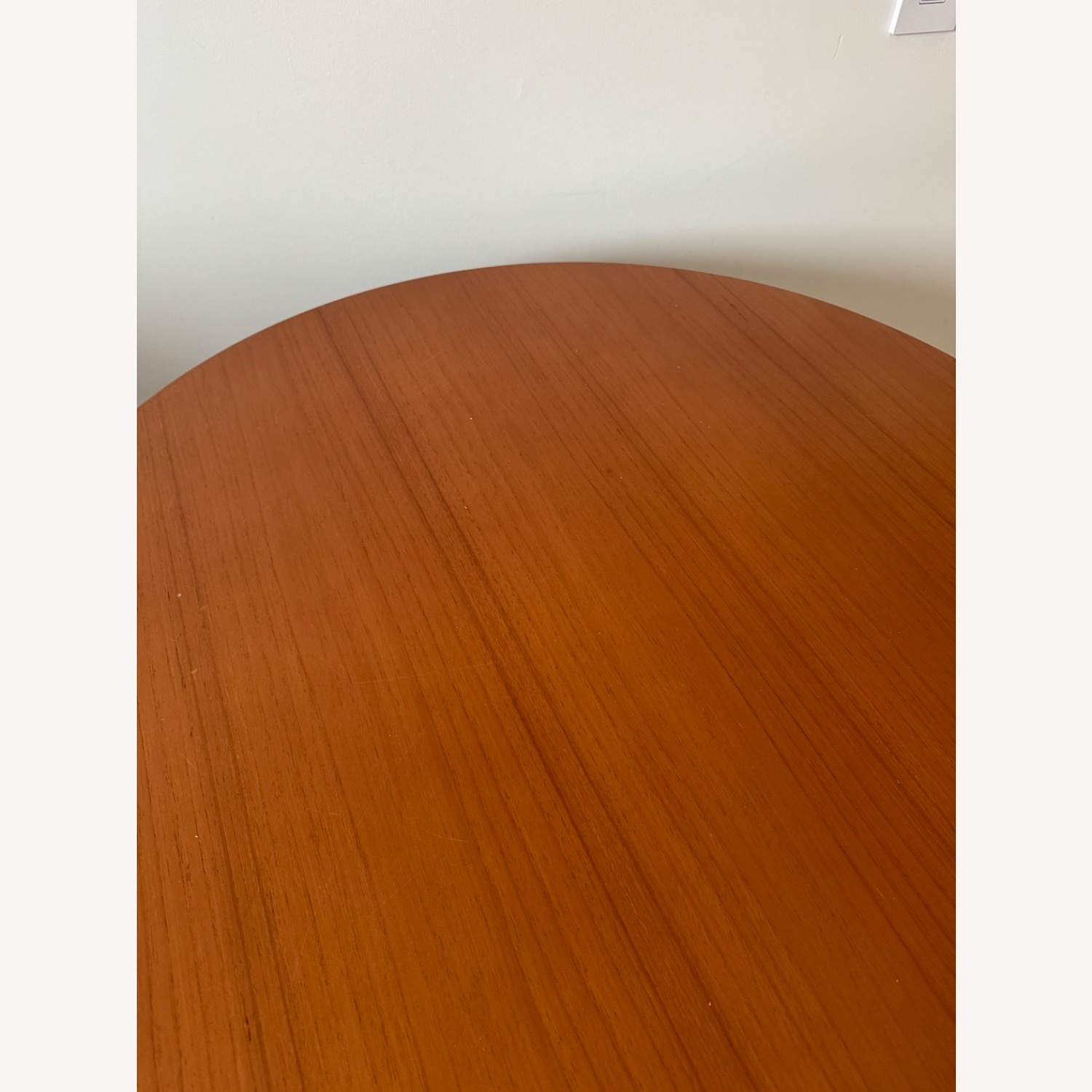 Knoll Saarinen Round Dining Table - image-2