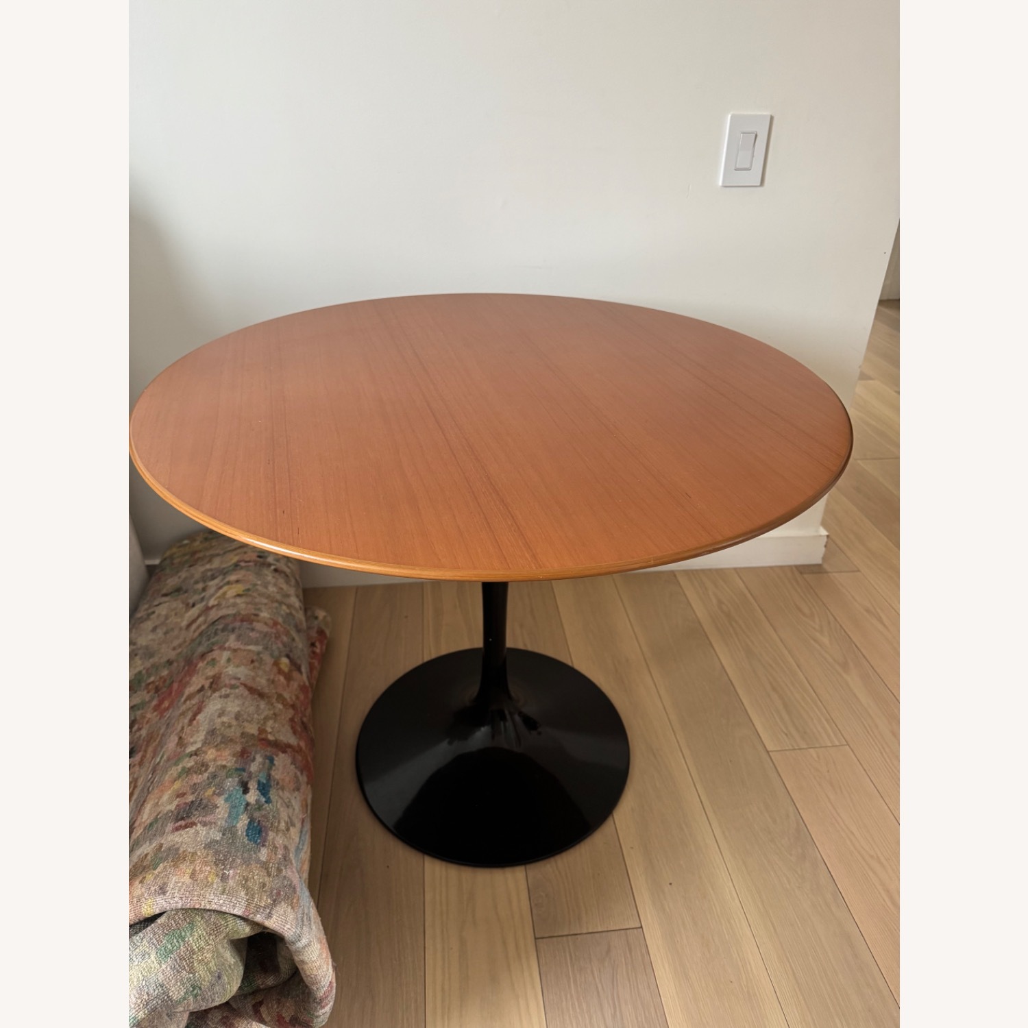 Knoll Saarinen Round Dining Table - image-1