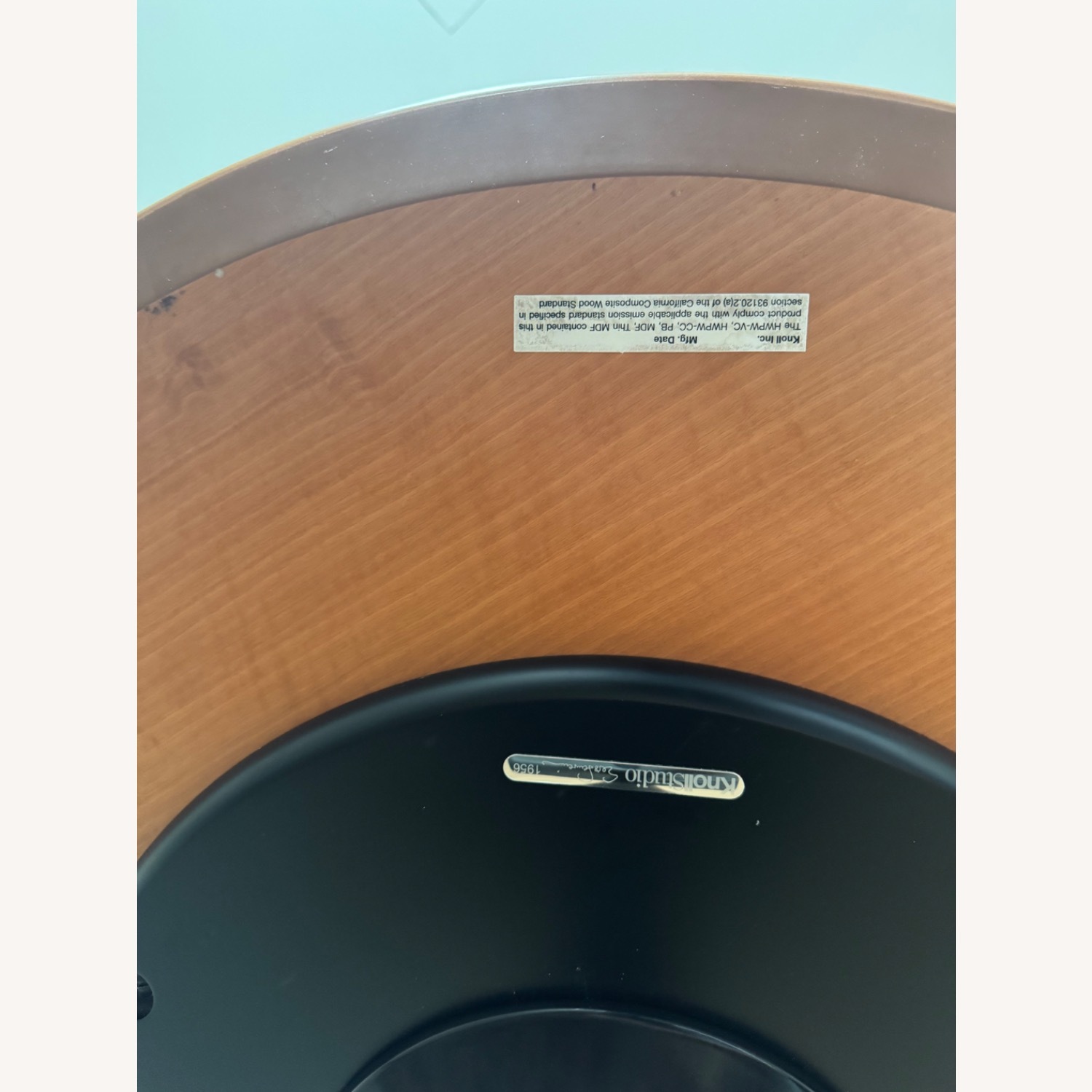 Knoll Saarinen Round Dining Table - image-3