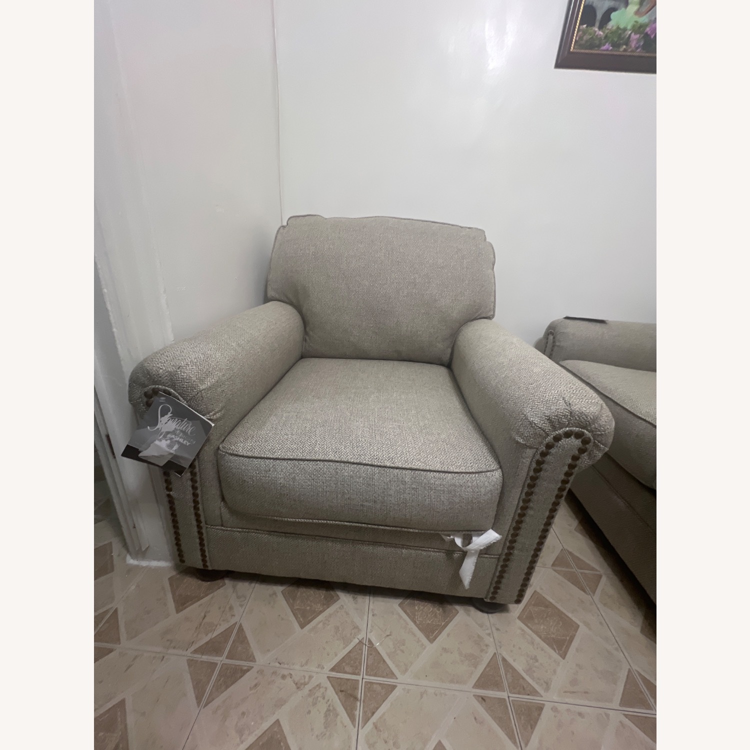 Raymour & Flanigan Gaelon Chair - image-2