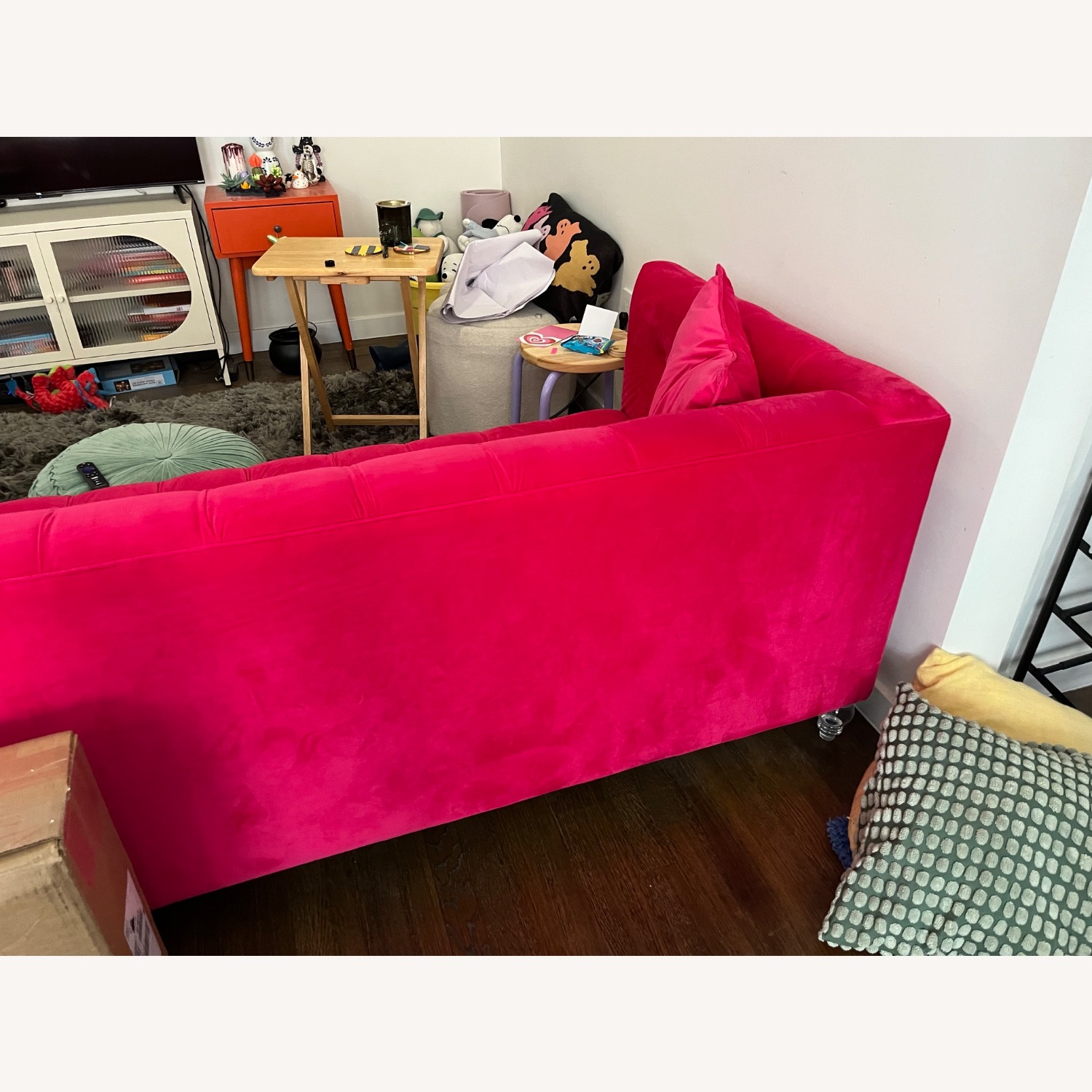 TOV Pink Couch - image-4