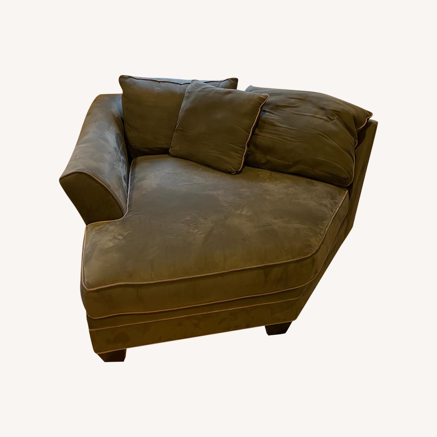 H.M. Richards Green Cuddler - image-0