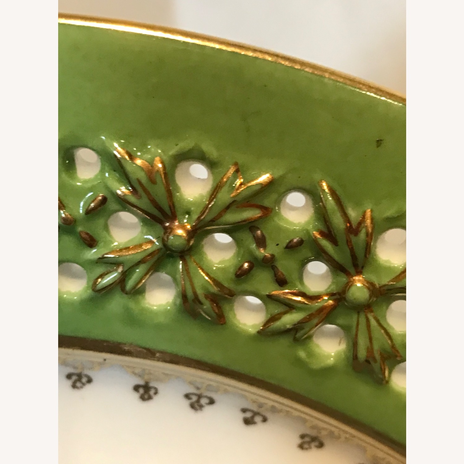 Vintage Decorative Floral 11” Plate With Gold Trim - image-6